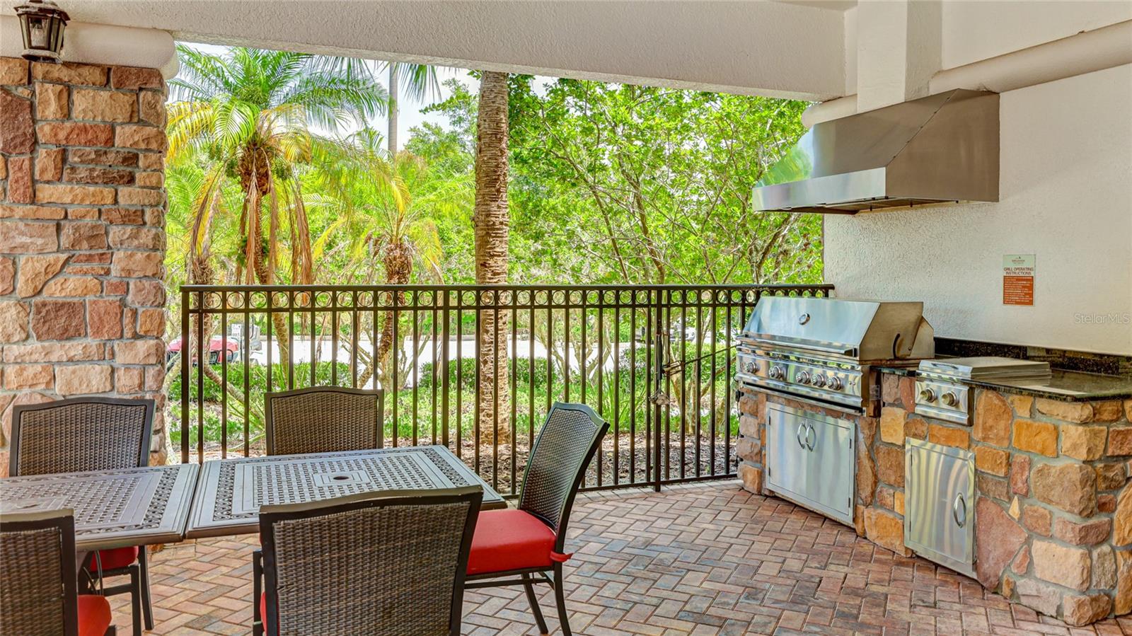 Image 80 of 95 For 12712 Fontana Loop