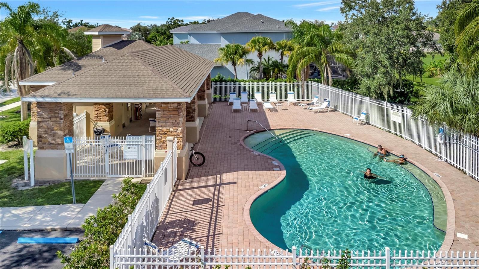 Image 2 of 22 For 6507 37th Street E