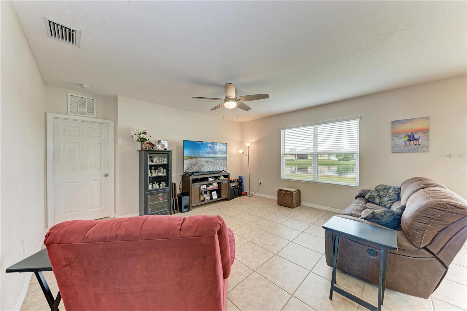 Image 16 of 66 For 15737 High Bell Place