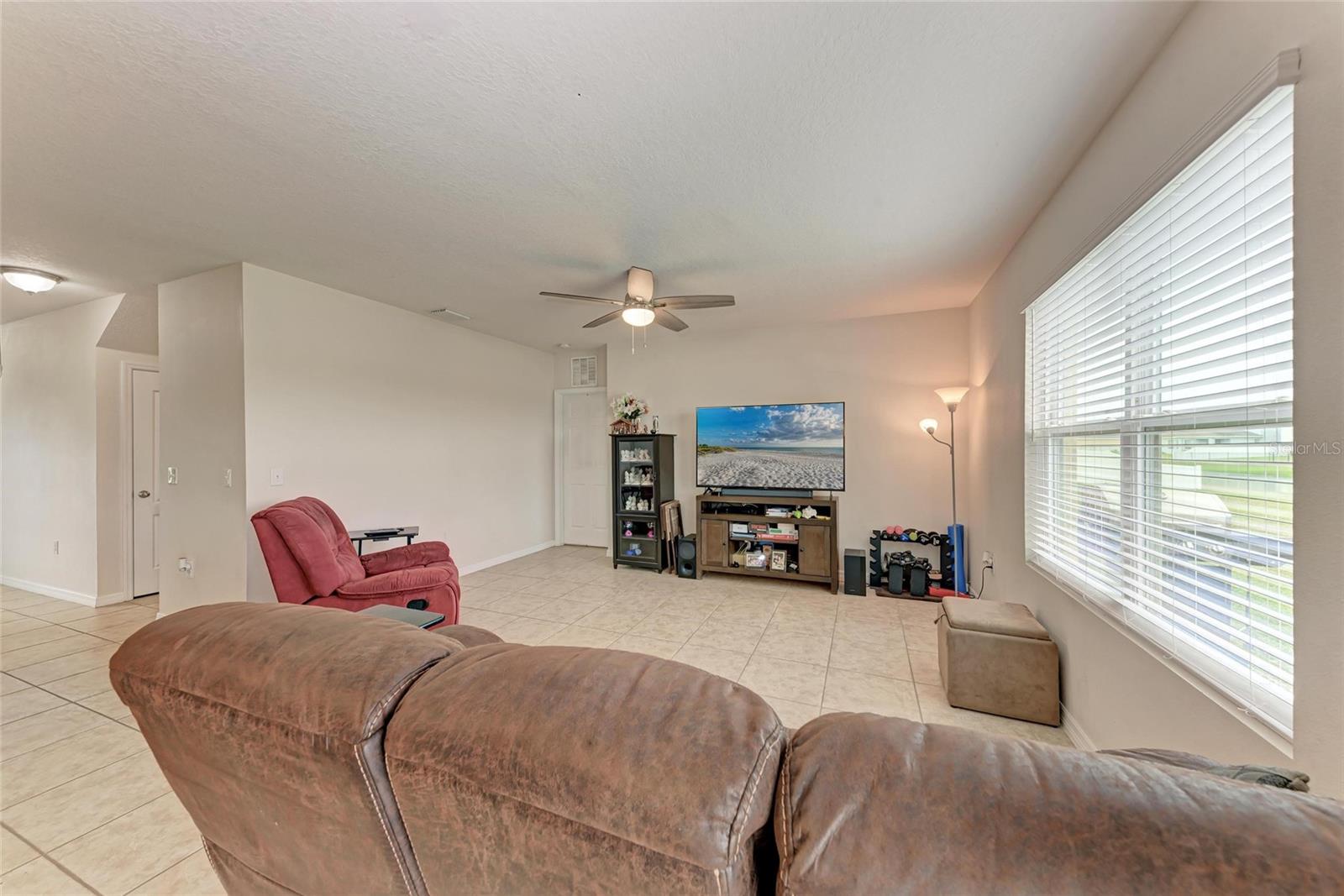 Image 17 of 66 For 15737 High Bell Place
