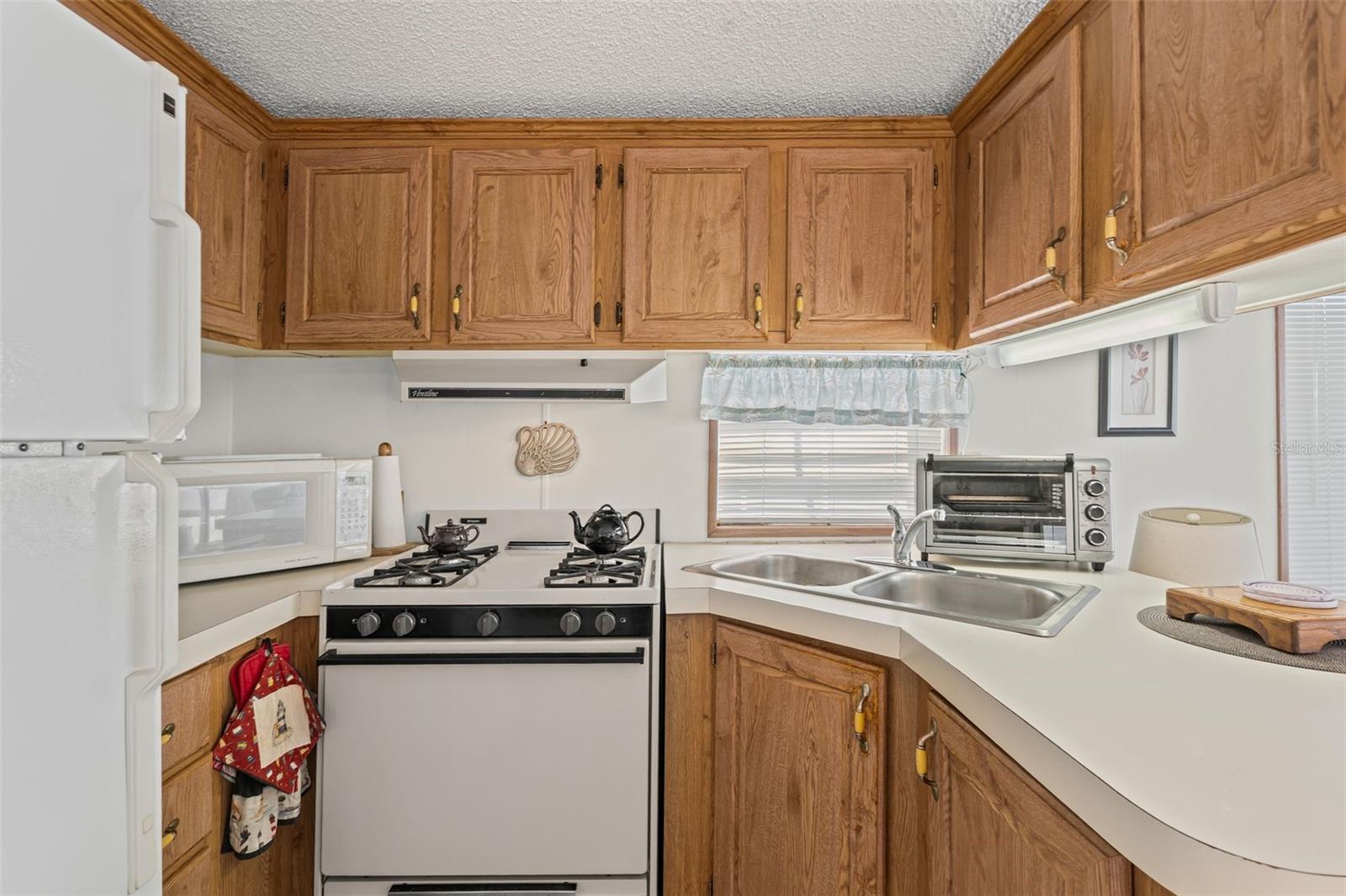 Image 12 of 39 For 26 Montego Drive A
