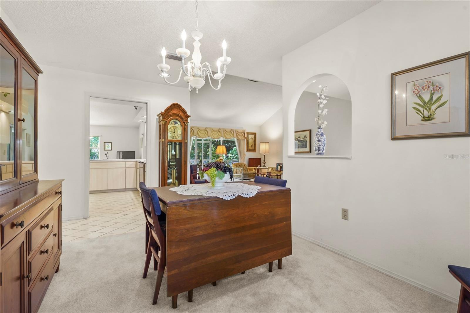 Image 15 of 80 For 4420 Oak View Drive