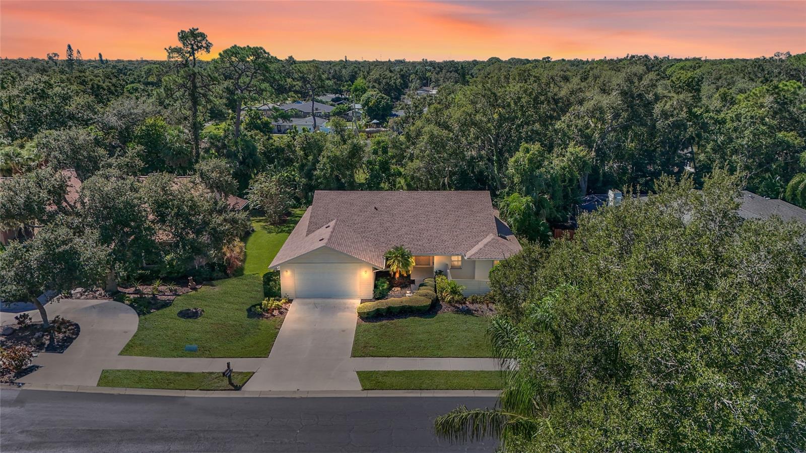 Image 2 of 80 For 4420 Oak View Drive
