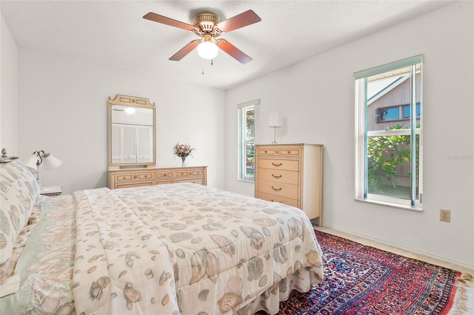 Image 36 of 80 For 4420 Oak View Drive