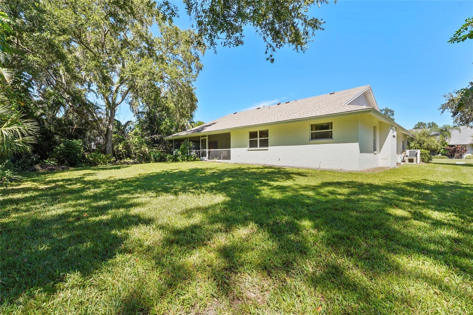 Image 44 of 80 For 4420 Oak View Drive