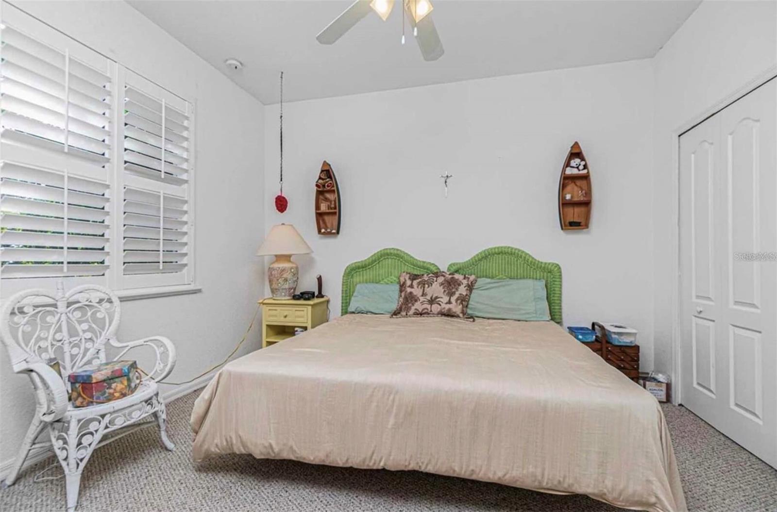 Image 19 of 25 For 15467 Gregus Avenue