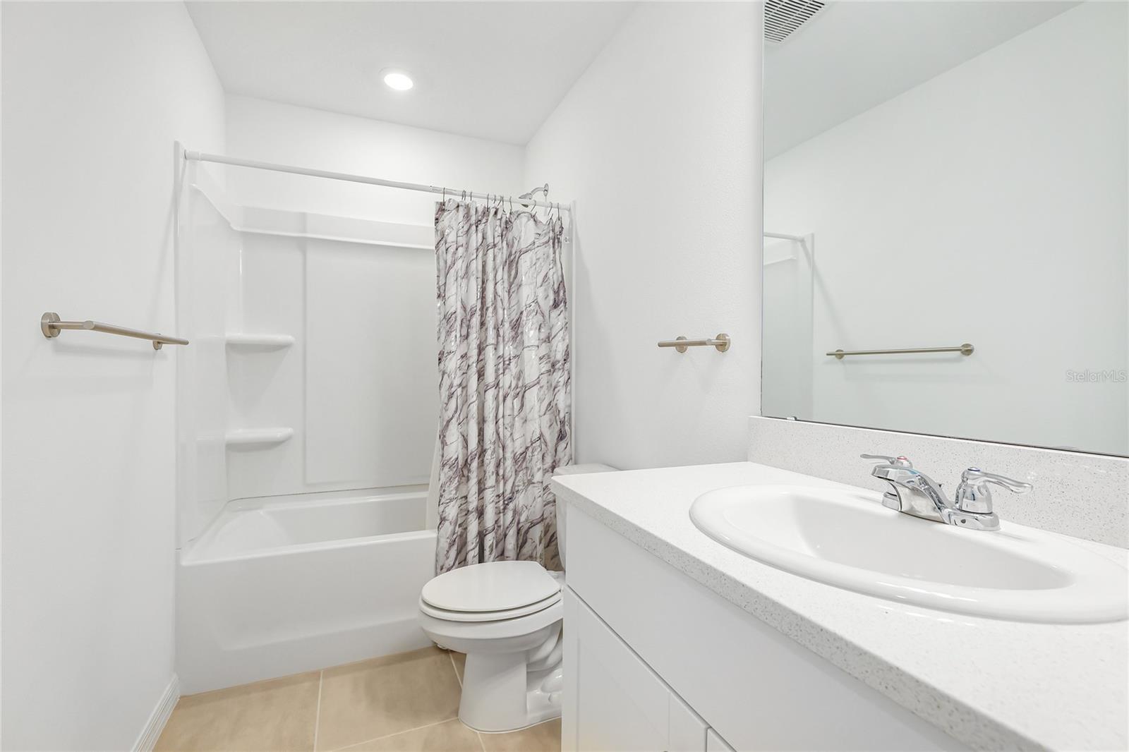 Image 17 of 26 For 3039 Novara Lane