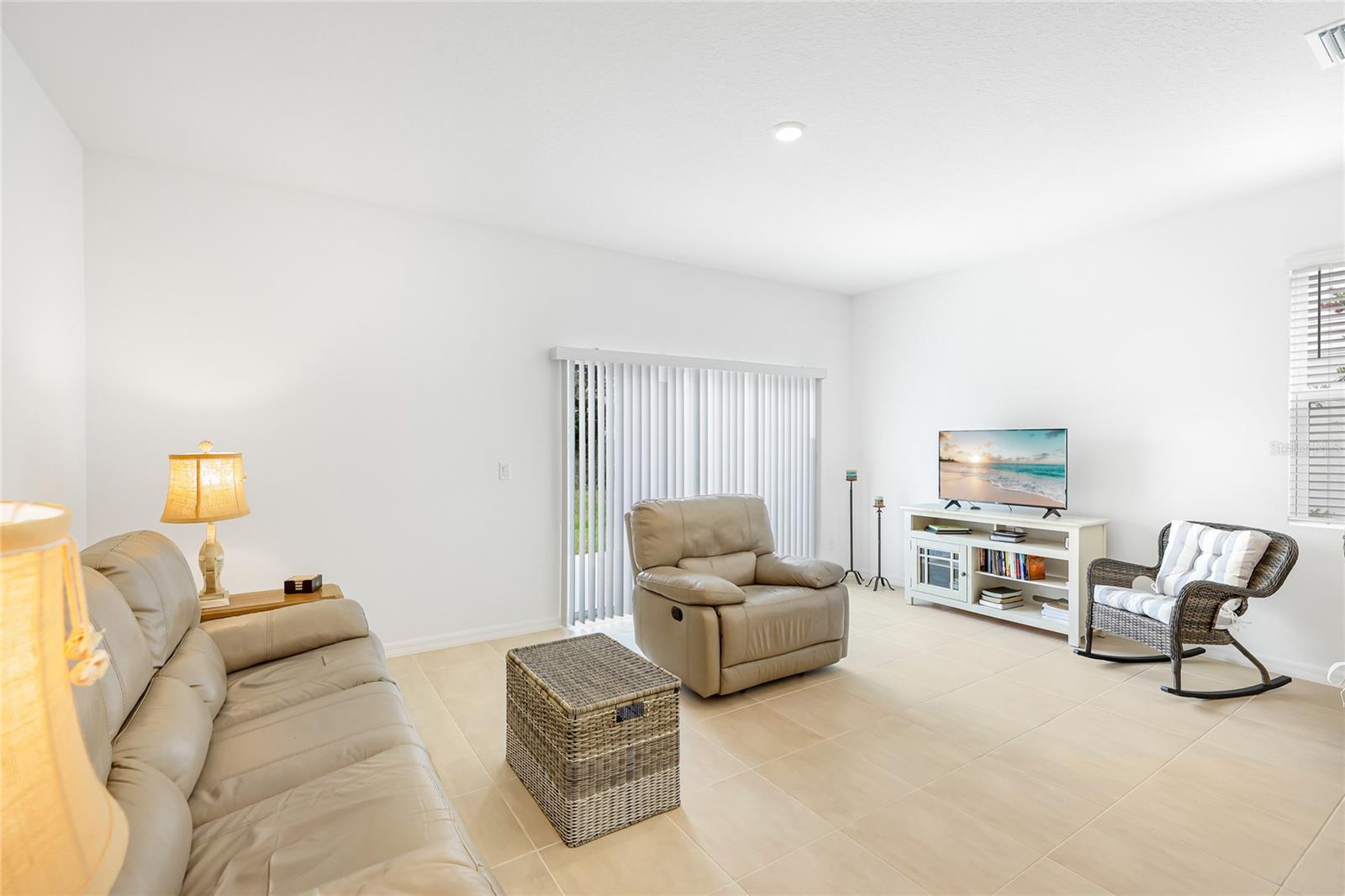 Image 8 of 26 For 3039 Novara Lane