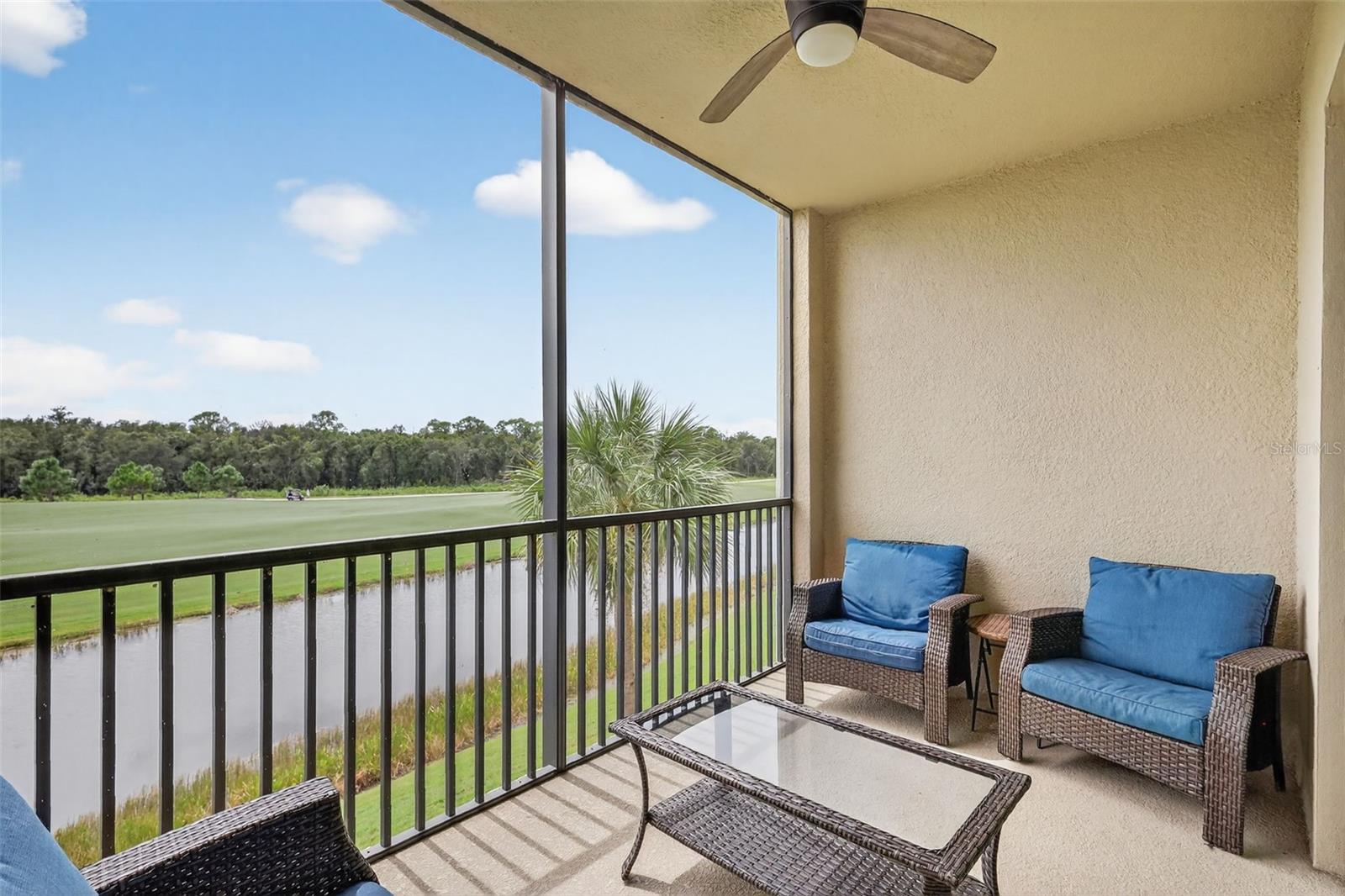 Image 35 of 51 For 17810 Gawthrop Drive 305