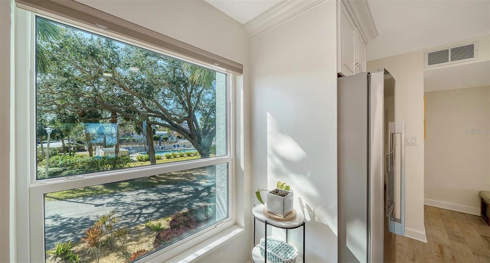 Image 18 of 61 For 4600 Gulf Of Mexico Drive 206