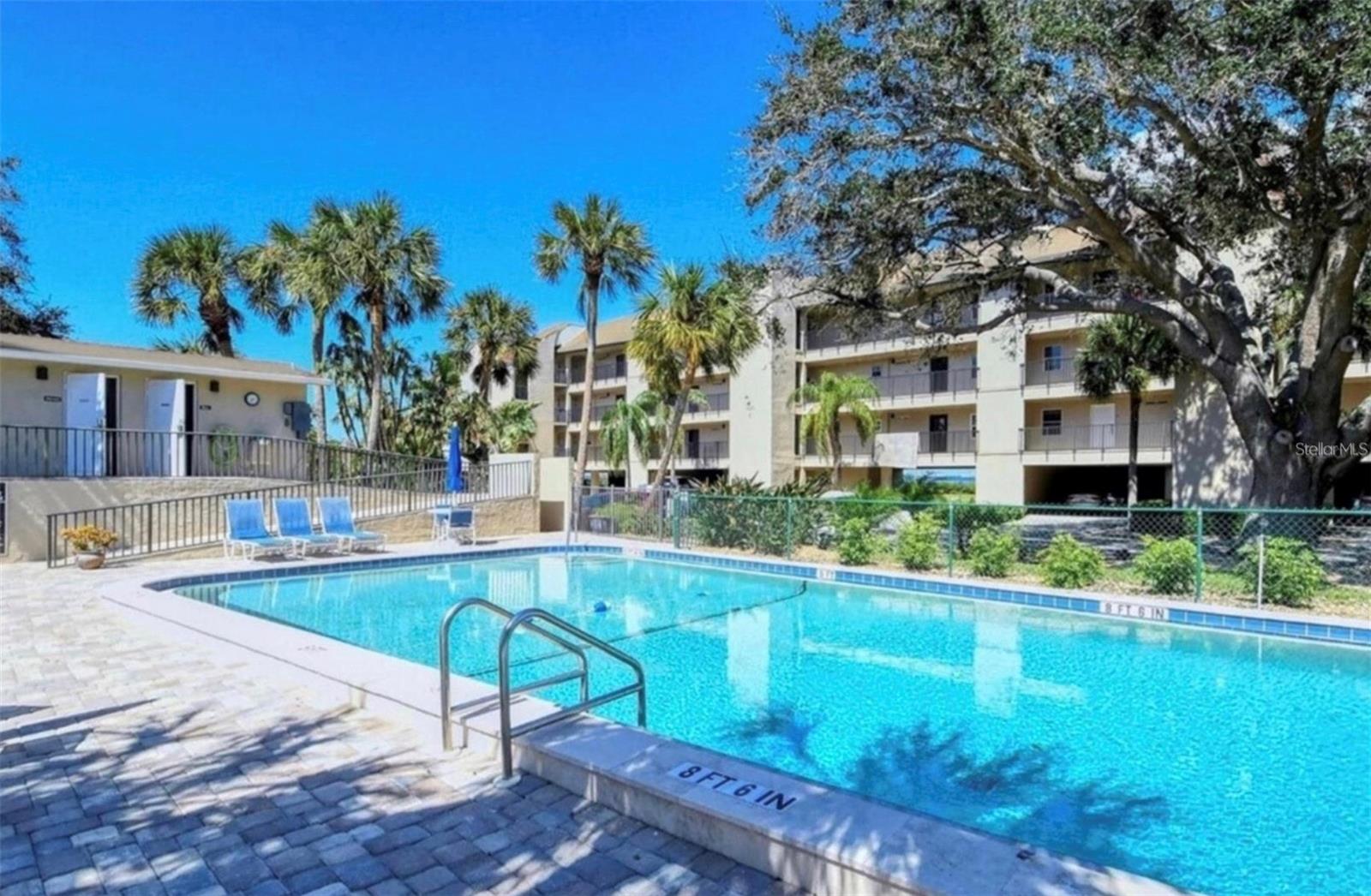 Image 53 of 61 For 4600 Gulf Of Mexico Drive 206