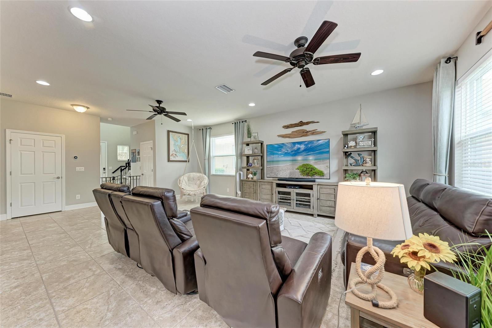 Image 13 of 62 For 8342 Nandina Drive