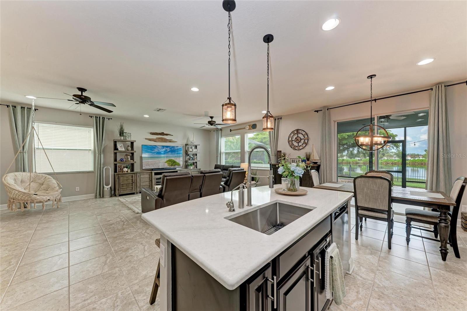 Image 17 of 62 For 8342 Nandina Drive