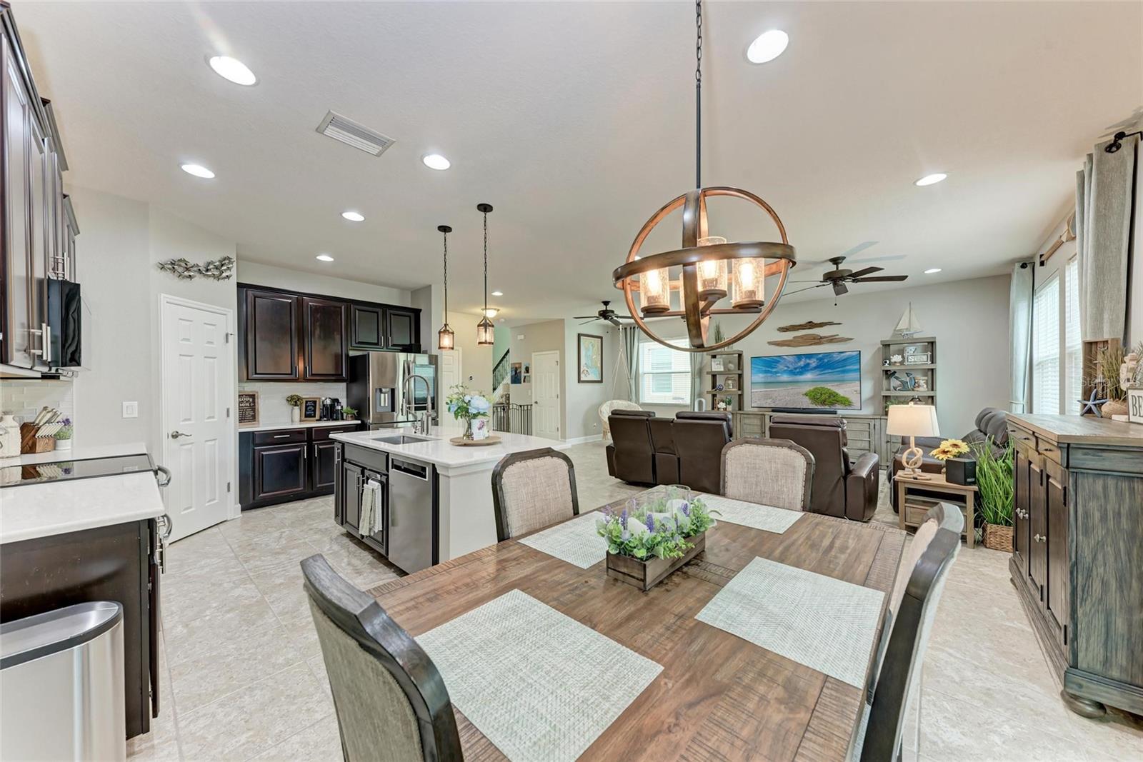 Image 20 of 62 For 8342 Nandina Drive