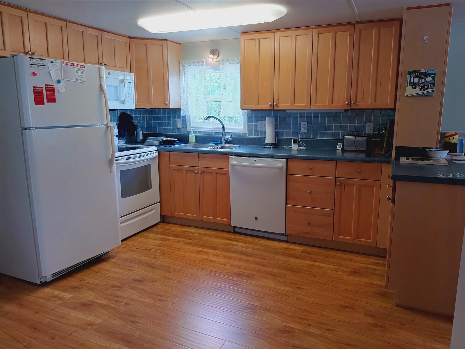 Image 12 of 71 For 5007 Boca Raton Avenue