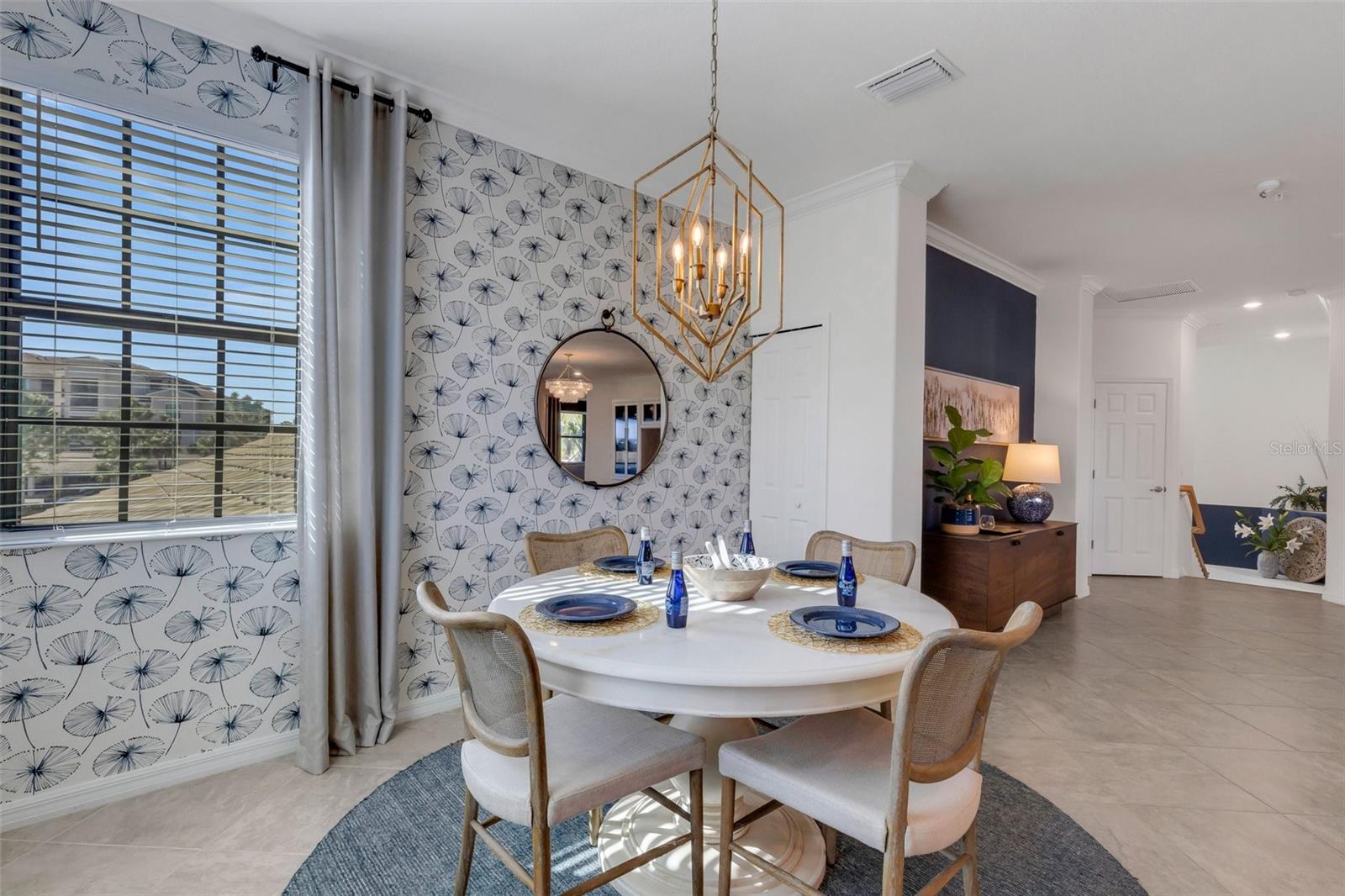 Image 16 of 54 For 17607 Gawthrop Drive 103