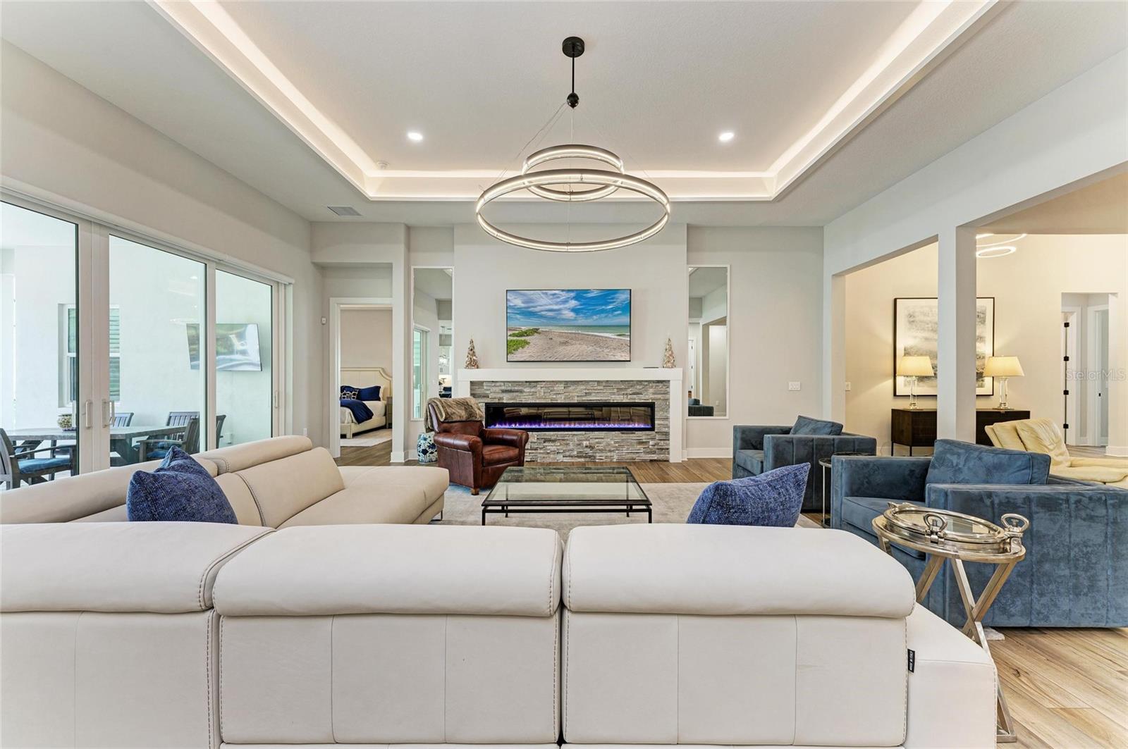 Image 14 of 82 For 990 Seascape Place
