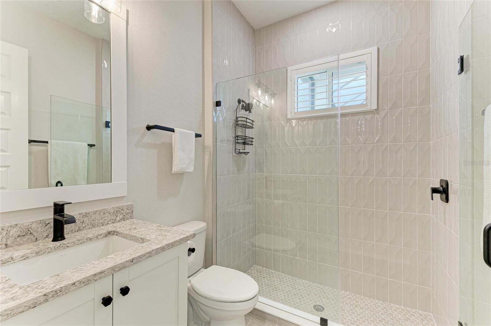 Image 31 of 82 For 990 Seascape Place