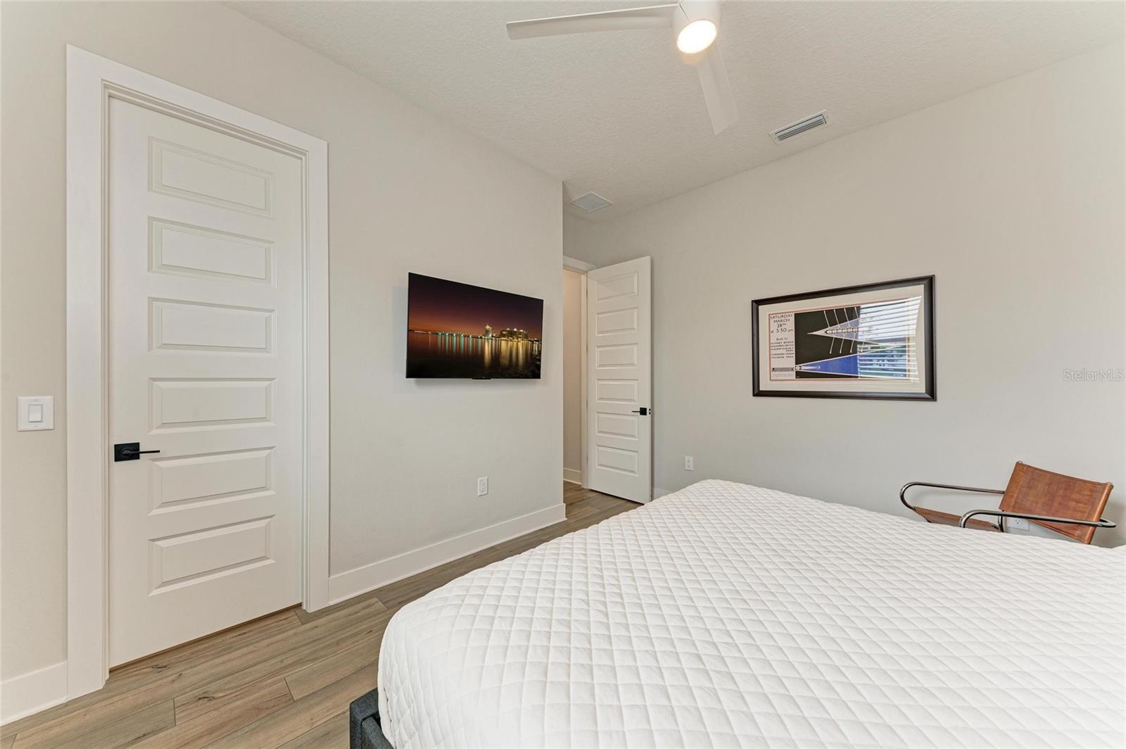 Image 45 of 82 For 990 Seascape Place