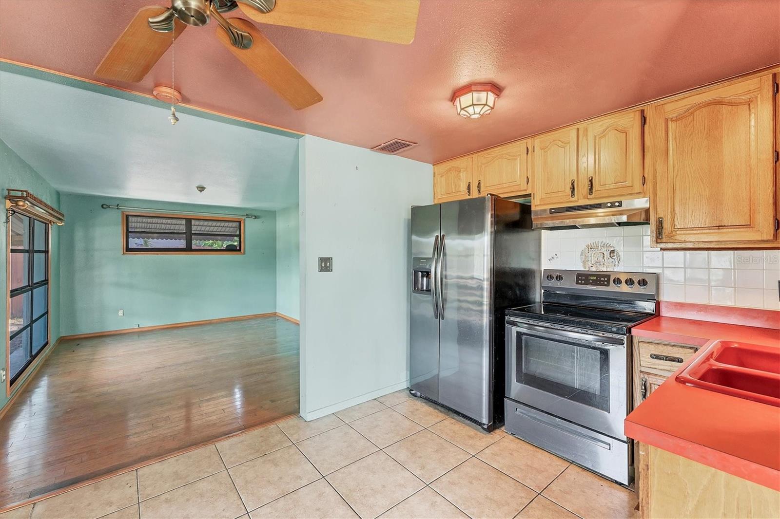 Image 11 of 30 For 4423 56th Avenue Terrace E