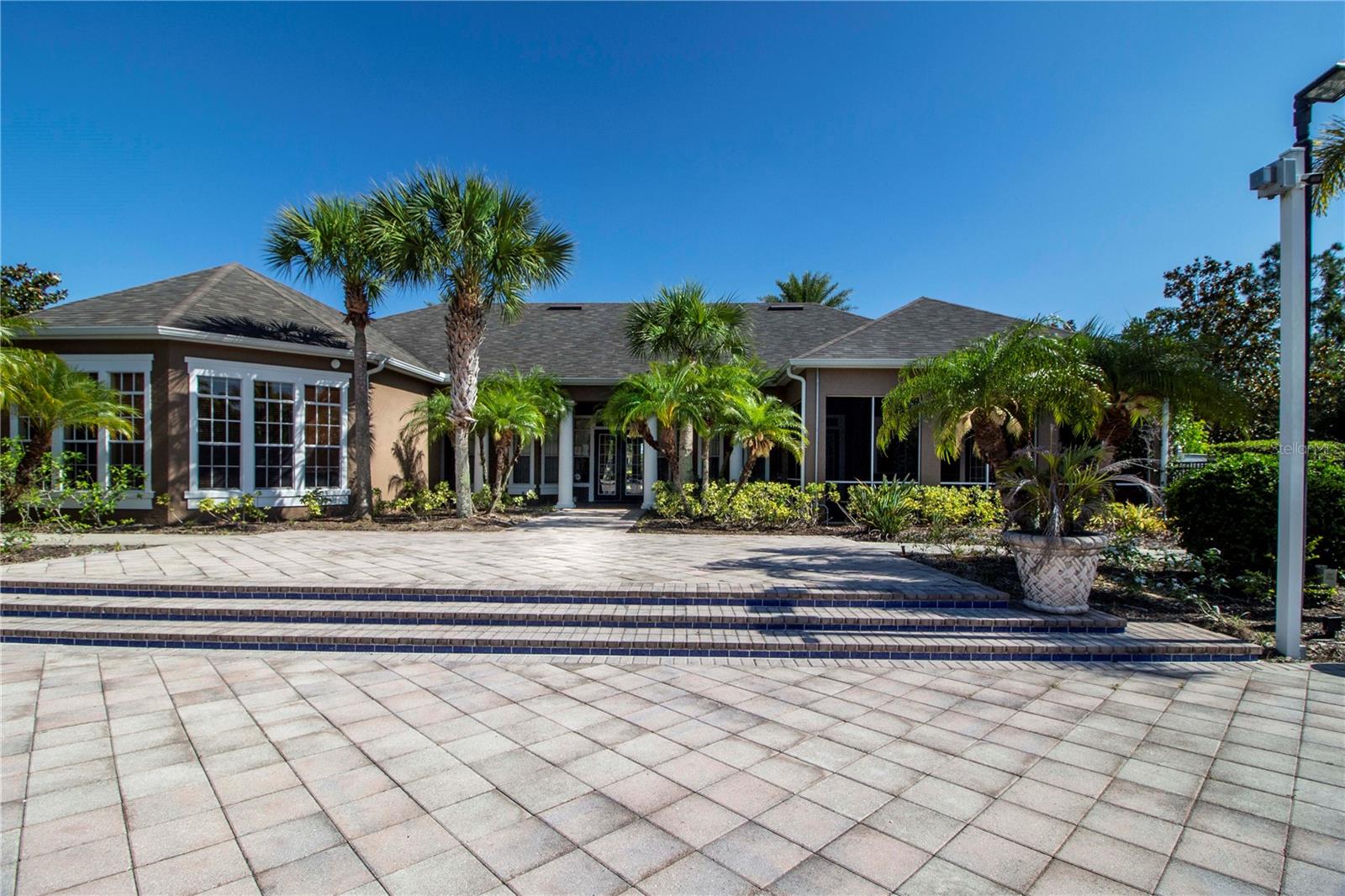 Image 27 of 35 For 8932 Manor Loop 104