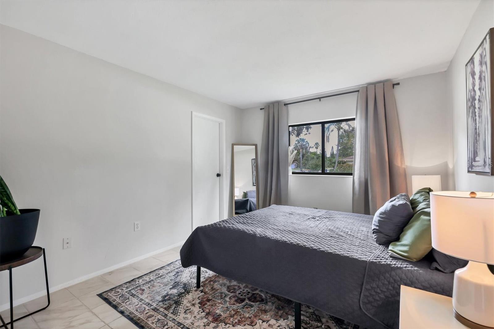 Image 31 of 42 For 7205 Alderwood Drive
