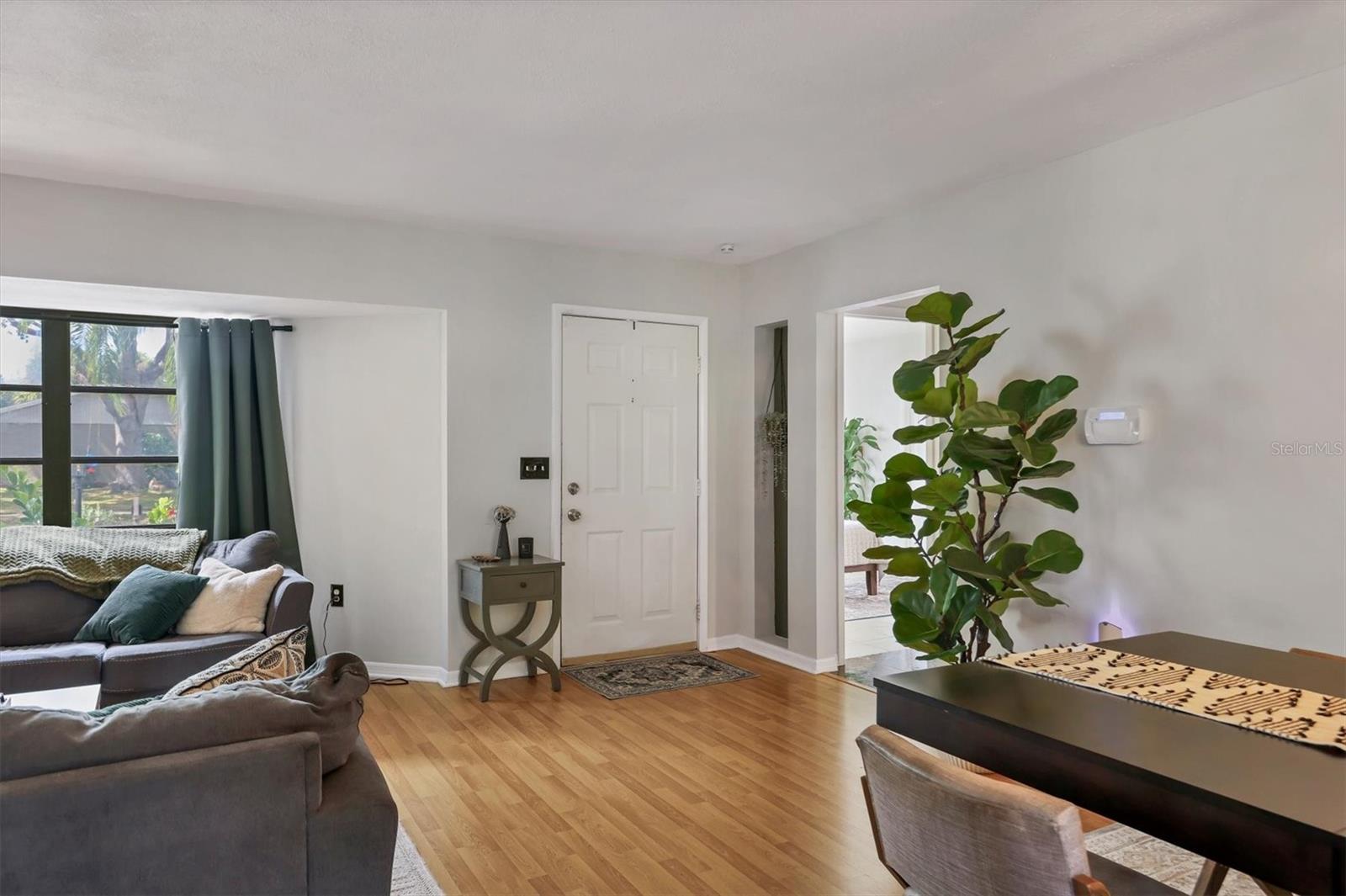 Image 9 of 42 For 7205 Alderwood Drive