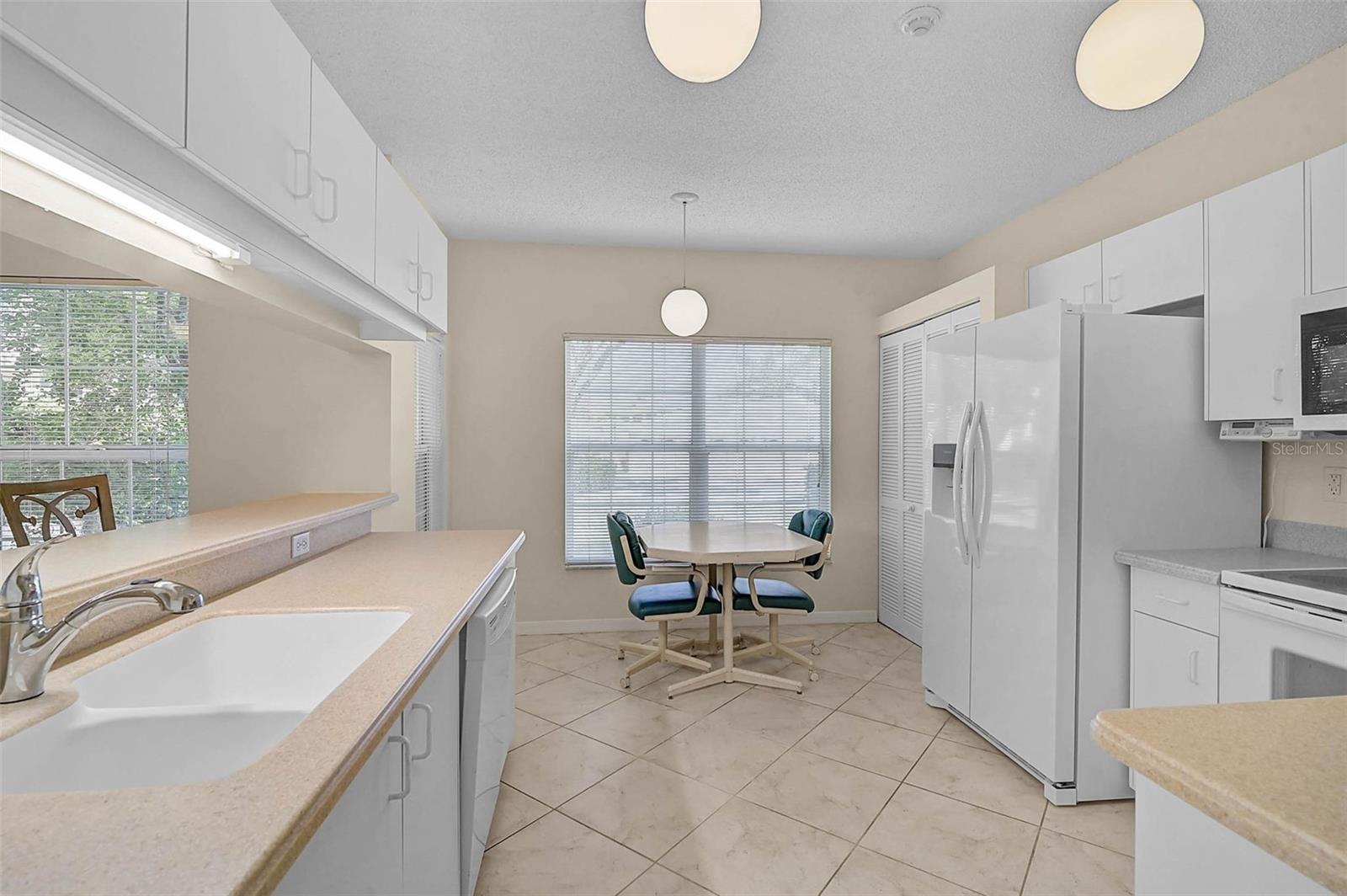 Image 16 of 38 For 4705 Sand Trap Street Circle E 106
