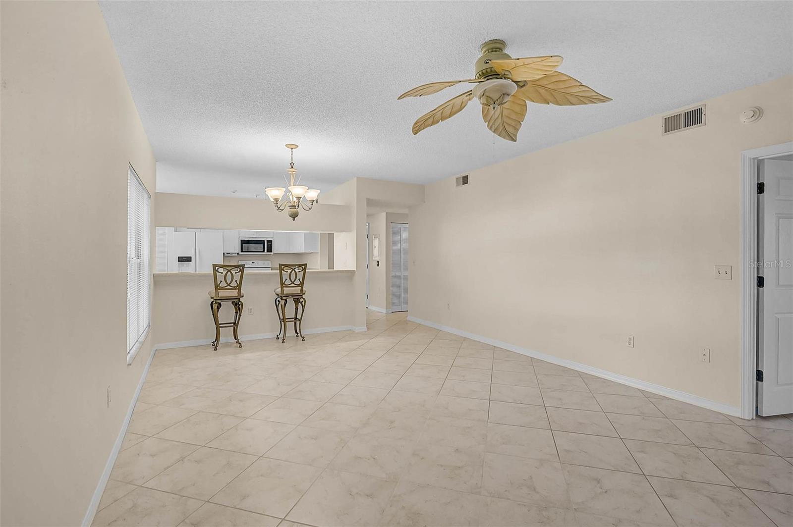 Image 21 of 38 For 4705 Sand Trap Street Circle E 106