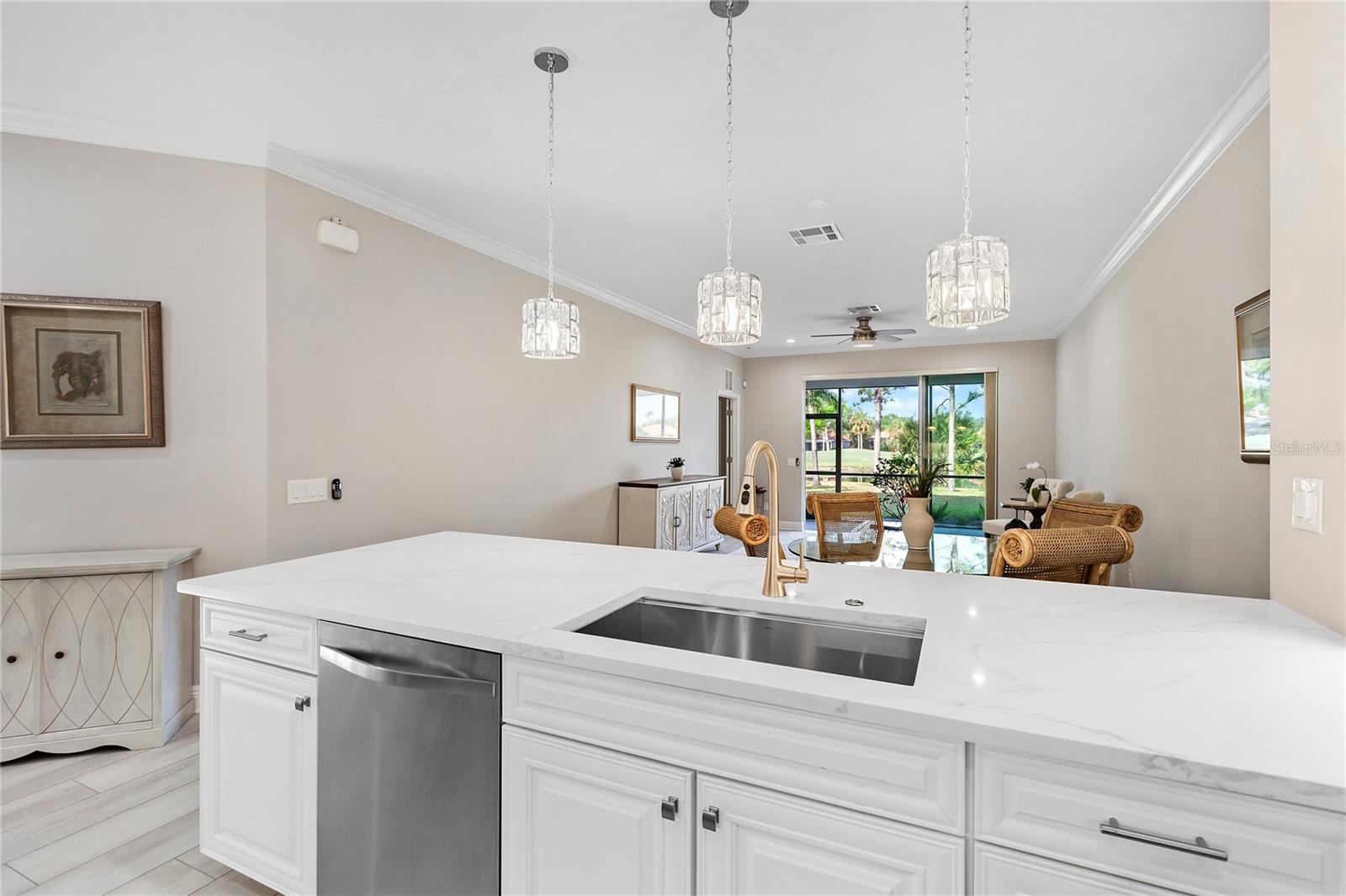 Image 12 of 50 For 8142 Miramar Way 8142