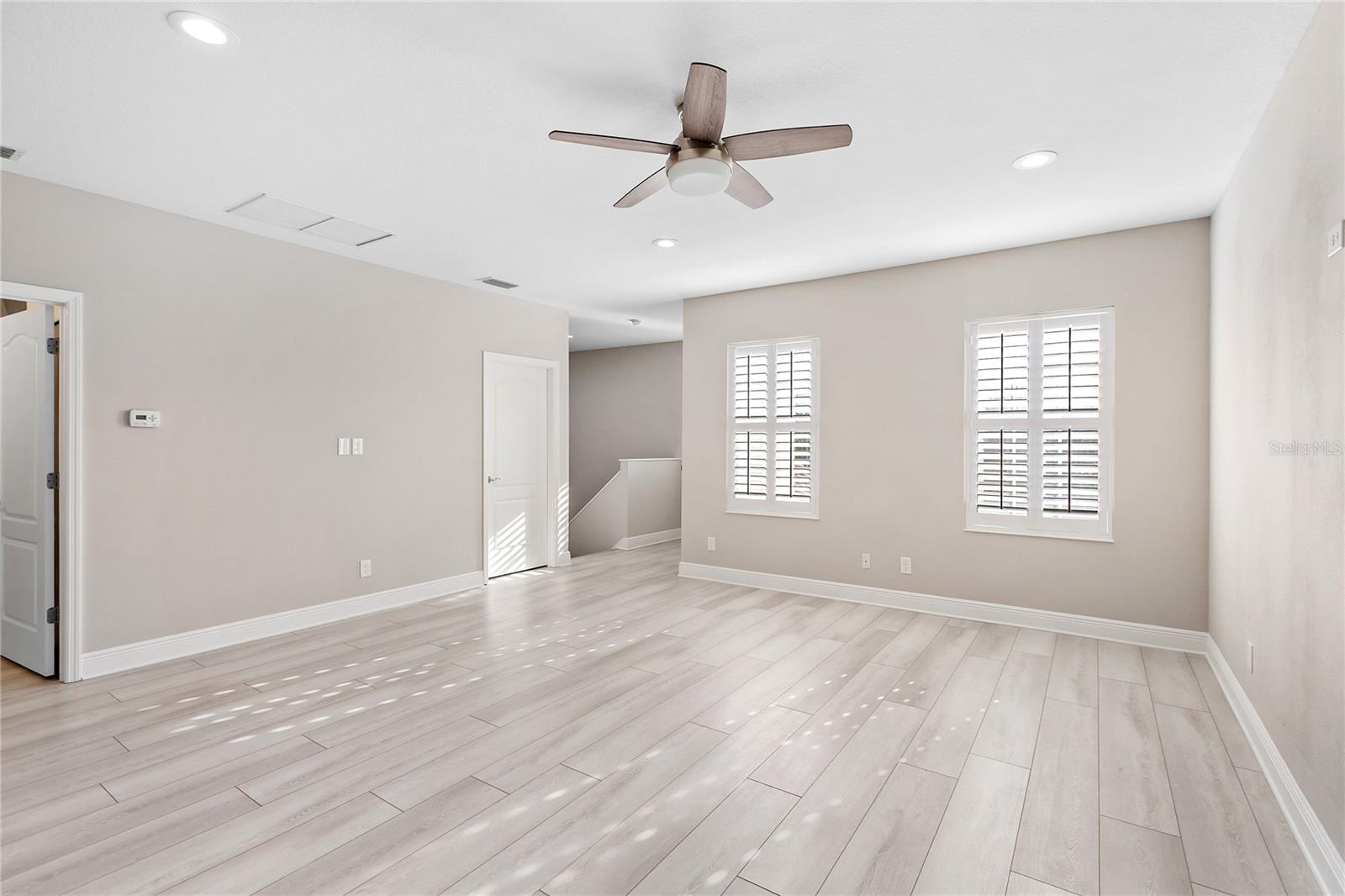 Image 26 of 50 For 8142 Miramar Way 8142