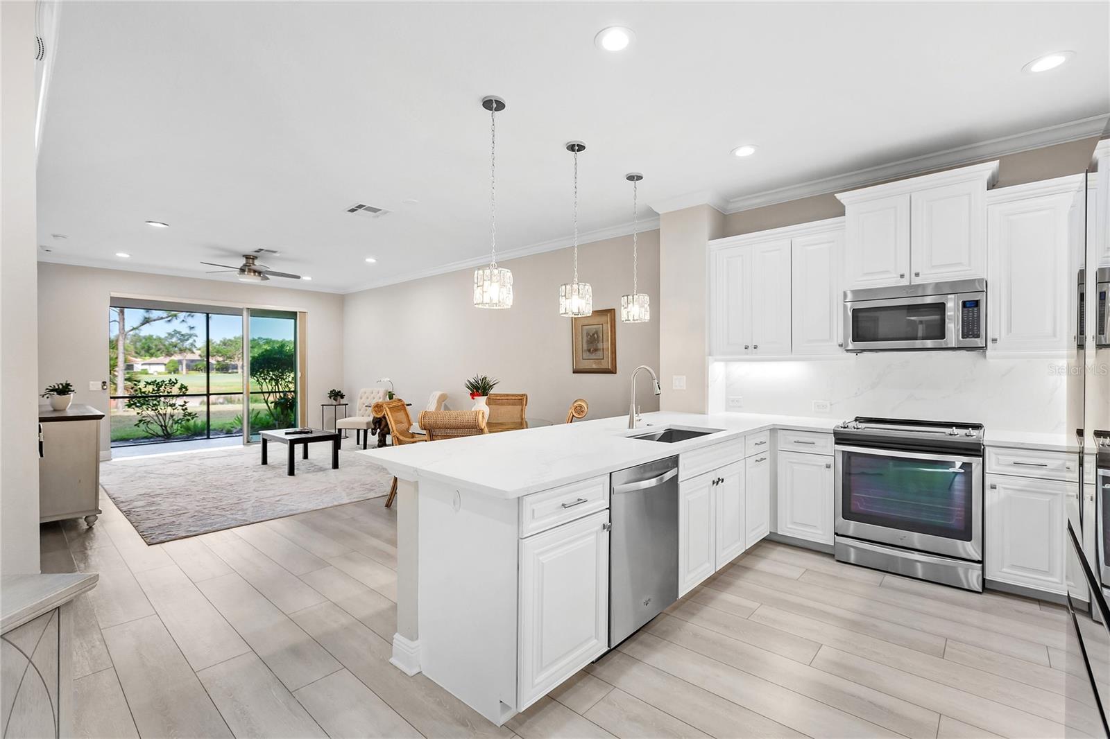 Image 8 of 50 For 8142 Miramar Way 8142