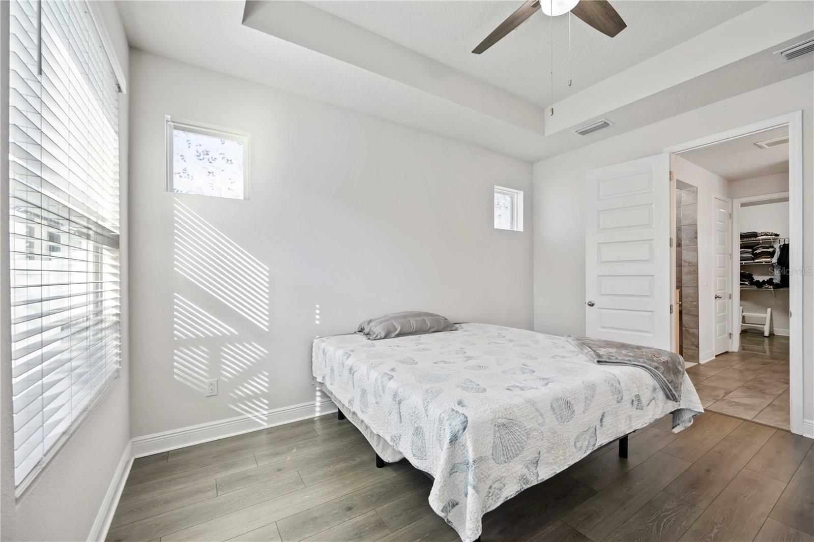 Image 25 of 65 For 3926 Sunshine Pine Avenue