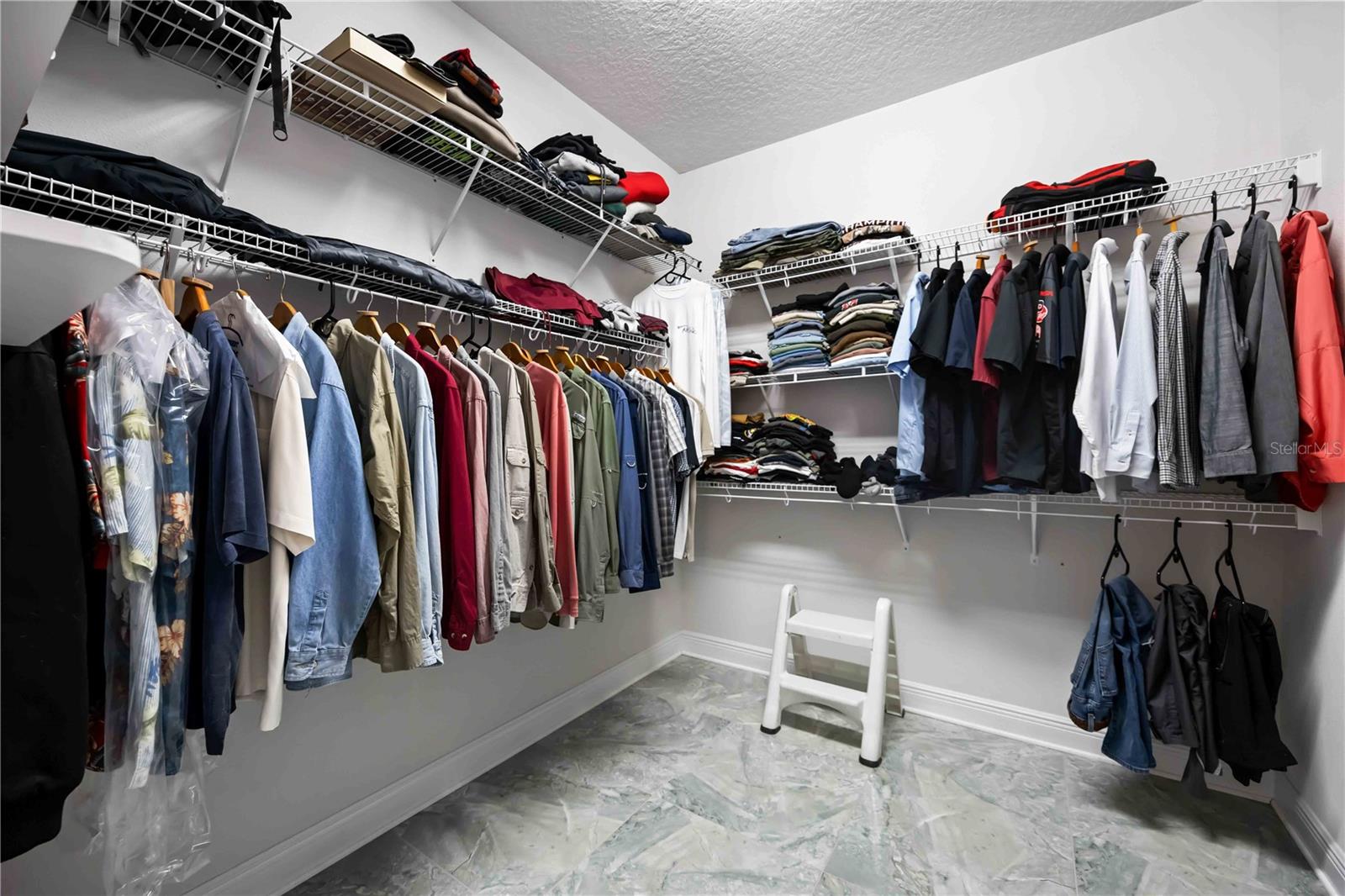 Image 30 of 65 For 3926 Sunshine Pine Avenue