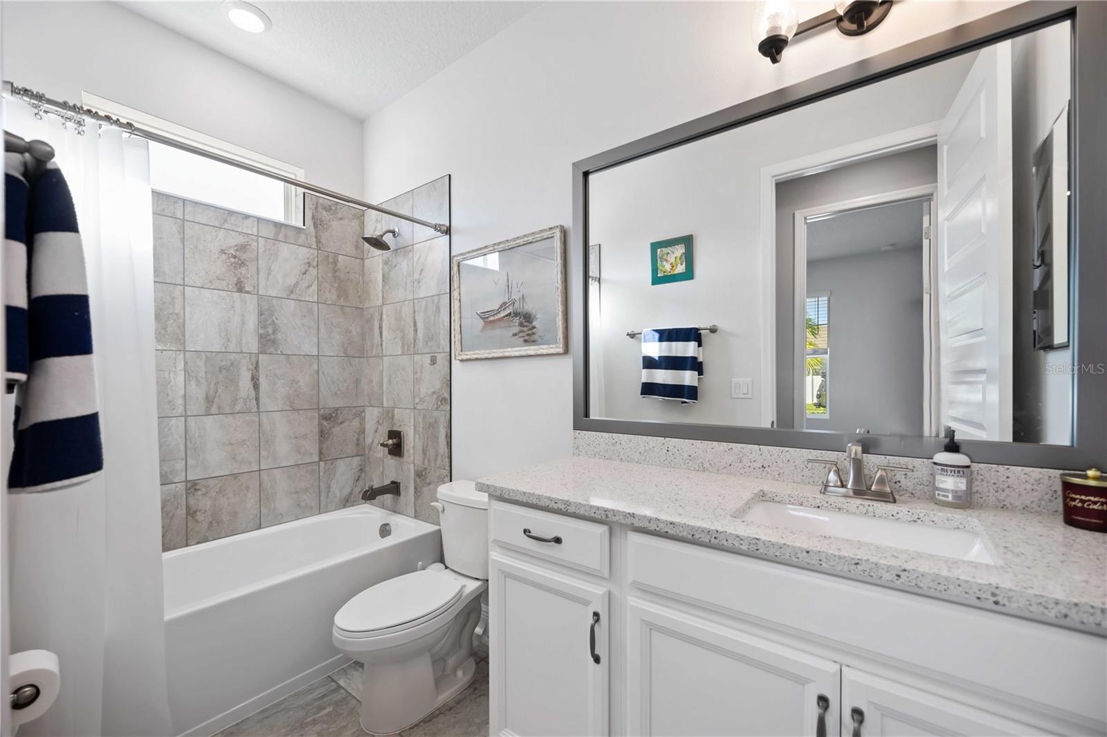 Image 36 of 65 For 3926 Sunshine Pine Avenue