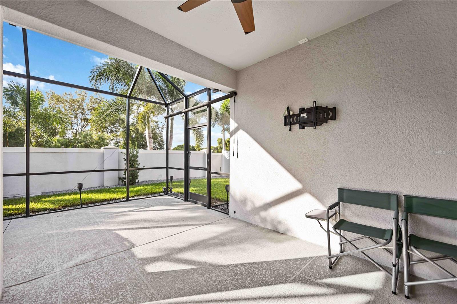 Image 38 of 65 For 3926 Sunshine Pine Avenue