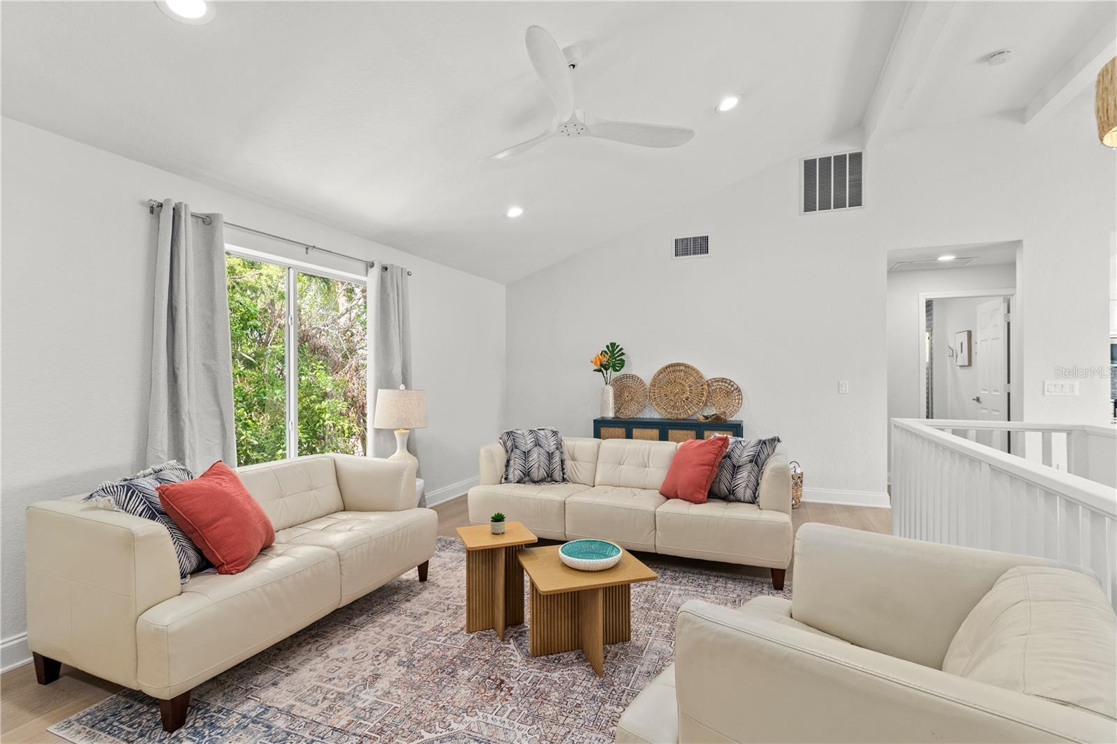 Image 14 of 63 For 185 Faubel Street
