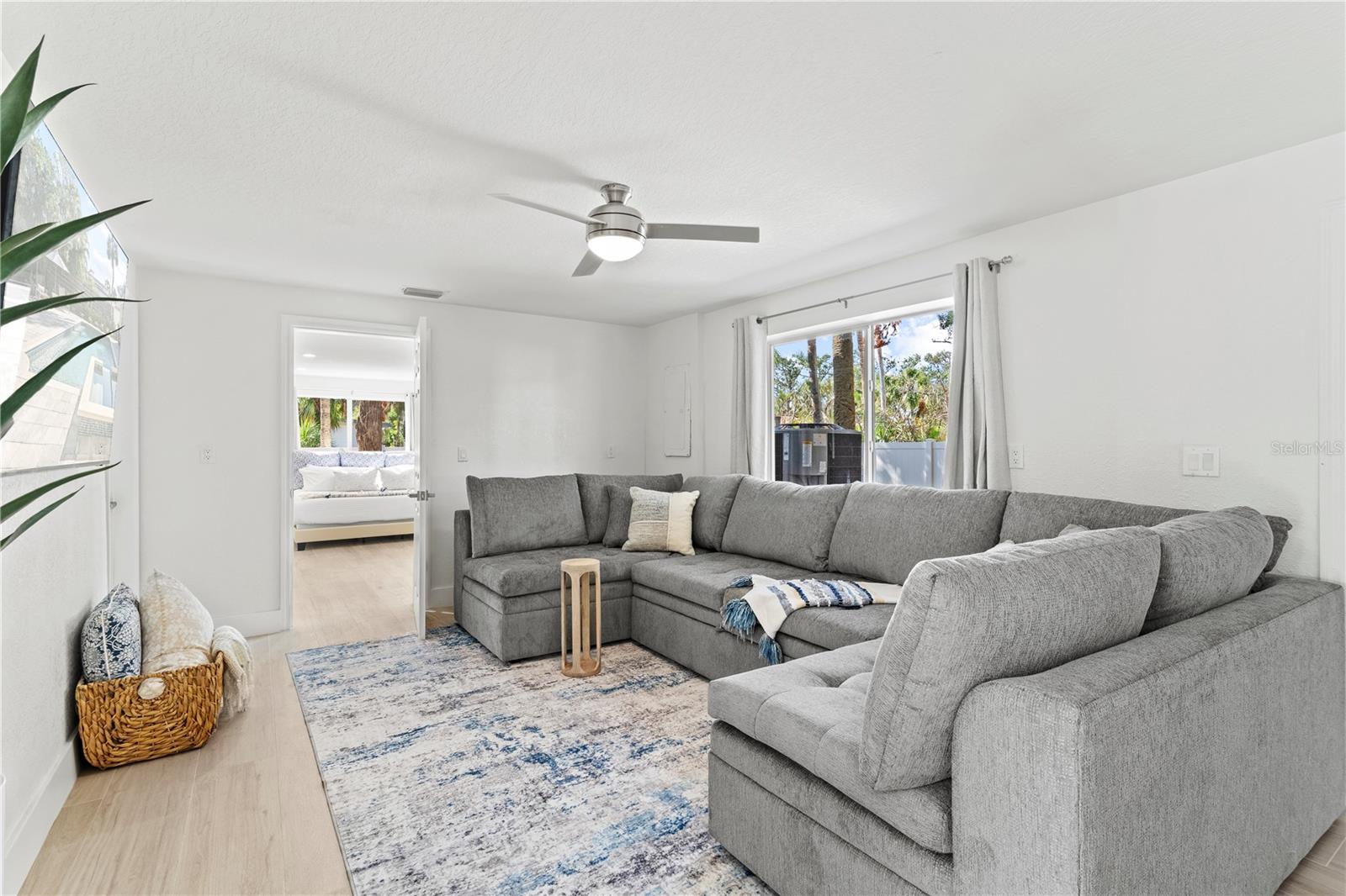 Image 48 of 63 For 185 Faubel Street