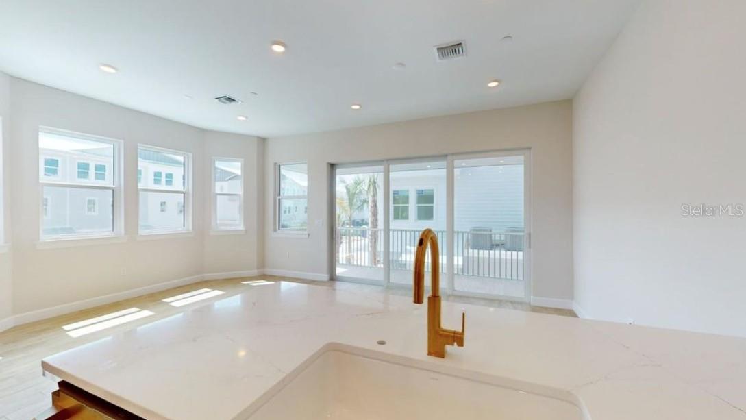 Image 6 of 27 For 1624 Compass Pointe Court 201