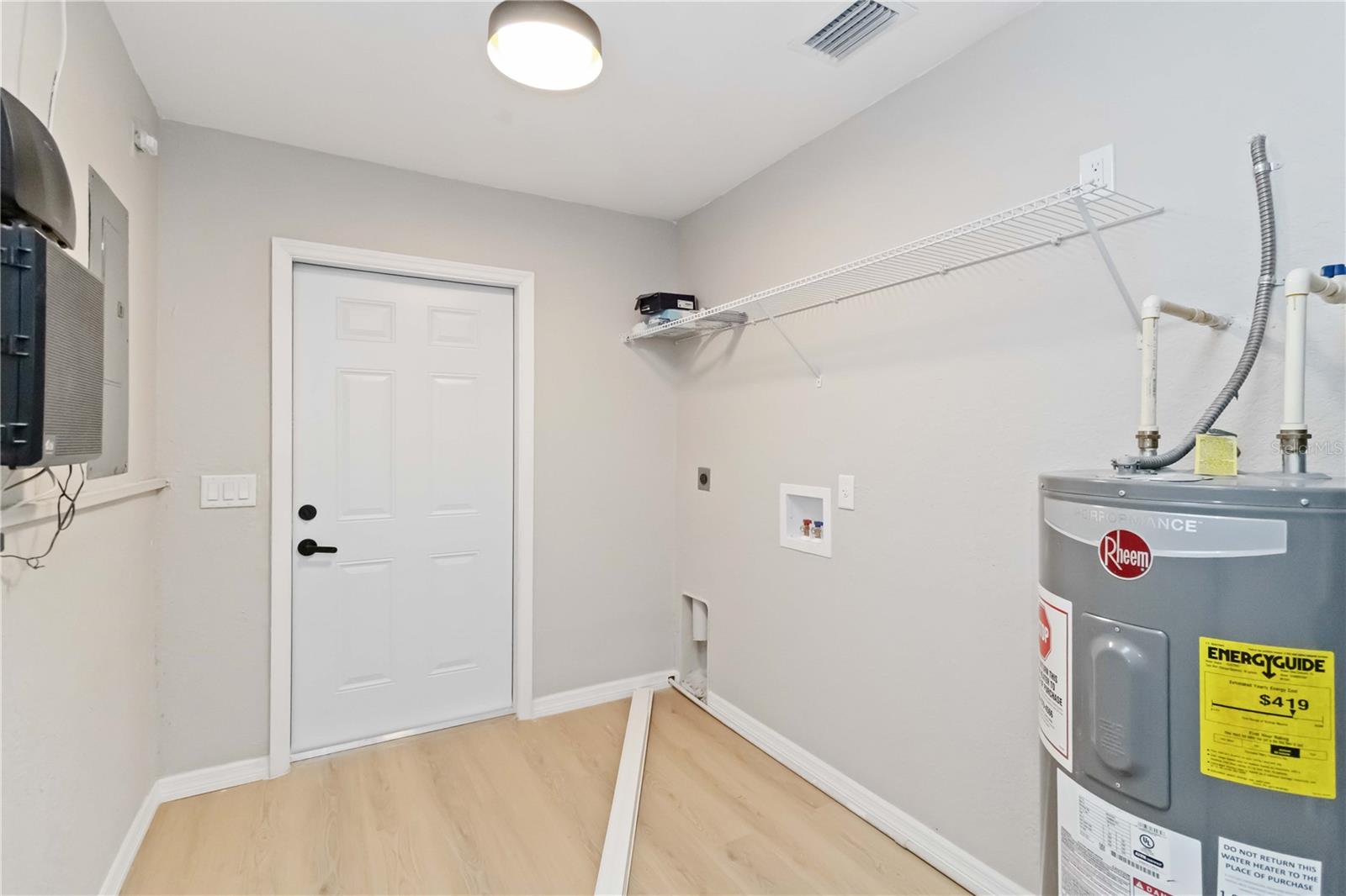 Image 14 of 34 For 1368 21st Street