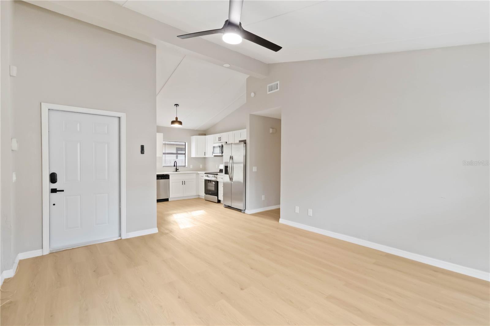 Image 9 of 34 For 1368 21st Street