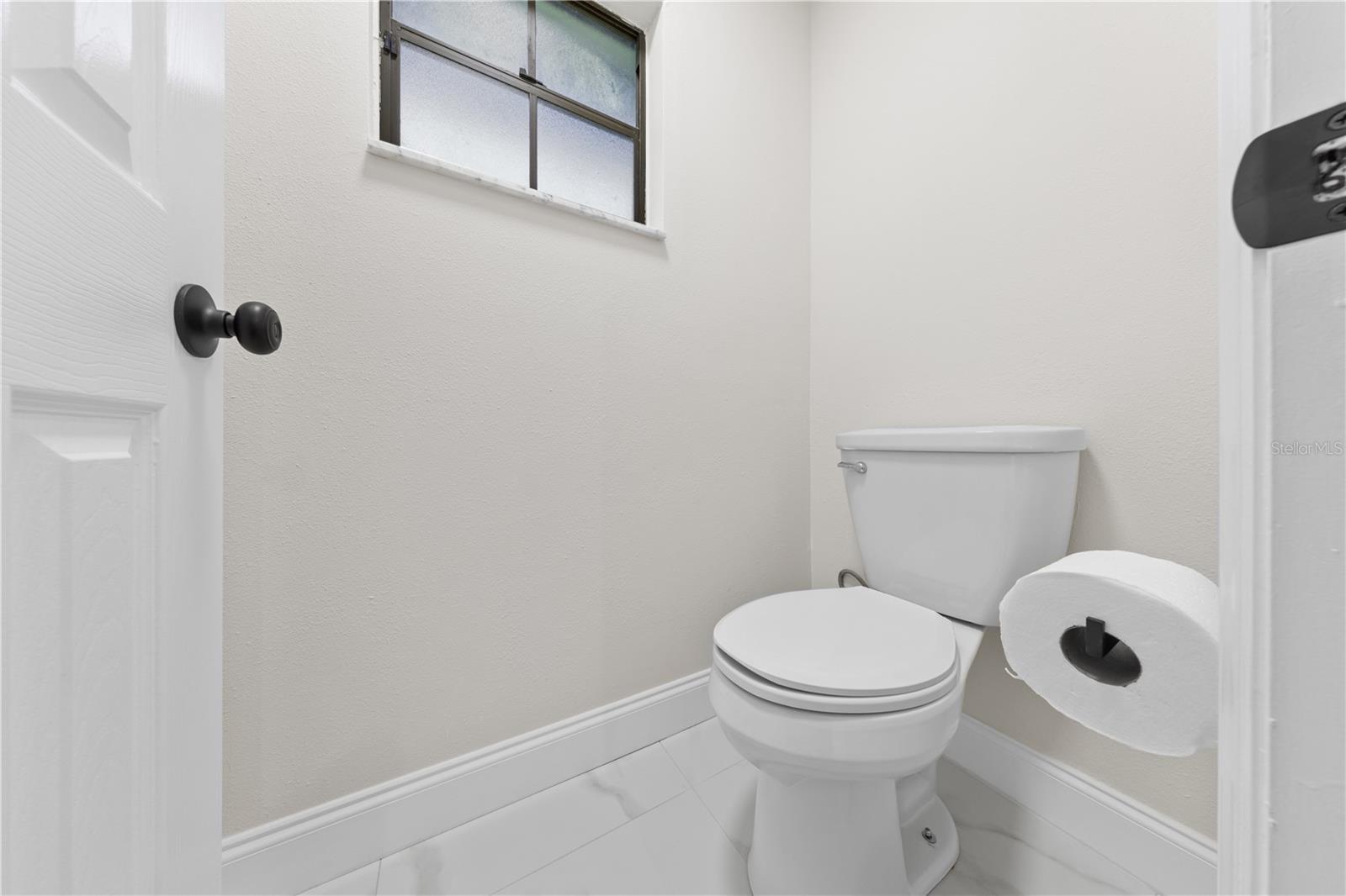 Image 15 of 46 For 3252 Oak Point Circle