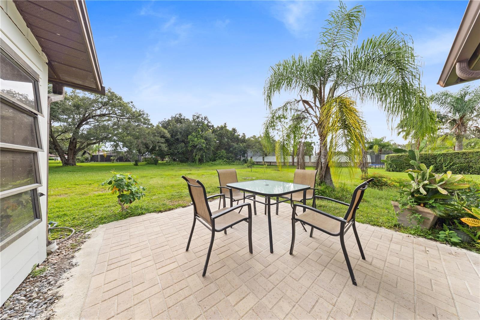 Image 4 of 46 For 3252 Oak Point Circle