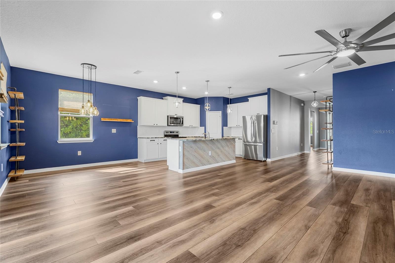 Image 11 of 54 For 12600 Night View Drive