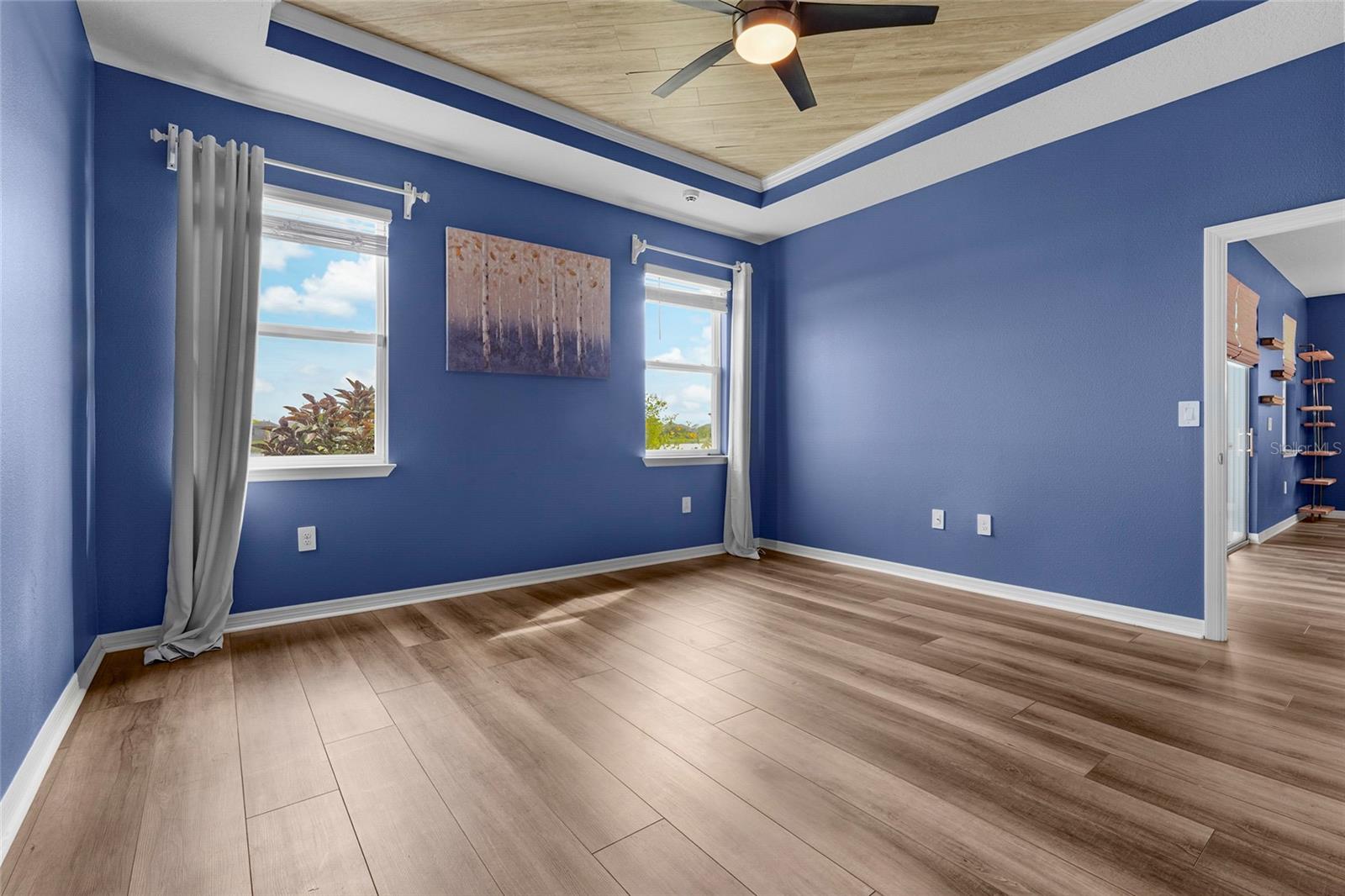 Image 15 of 54 For 12600 Night View Drive