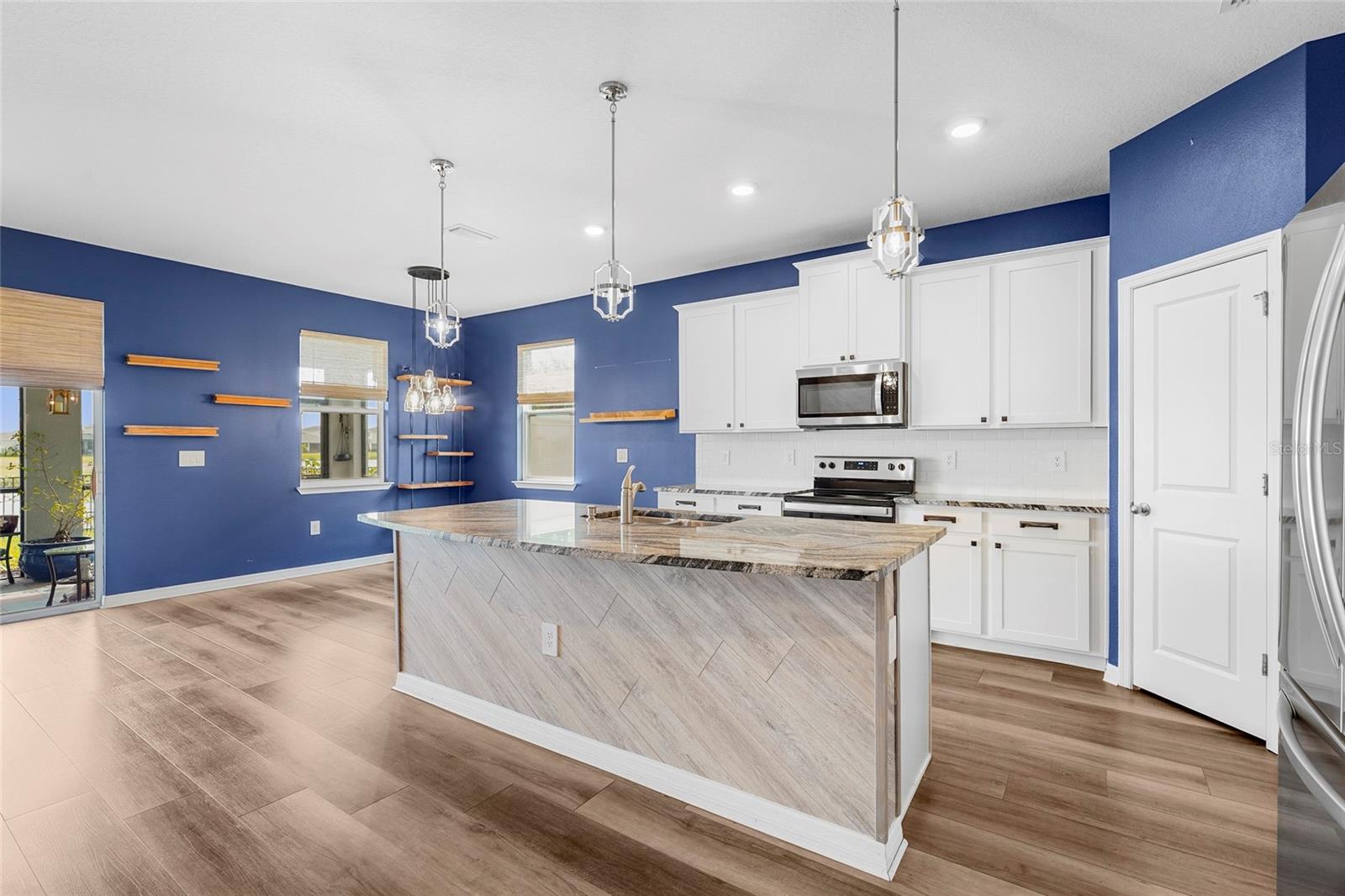 Image 6 of 54 For 12600 Night View Drive