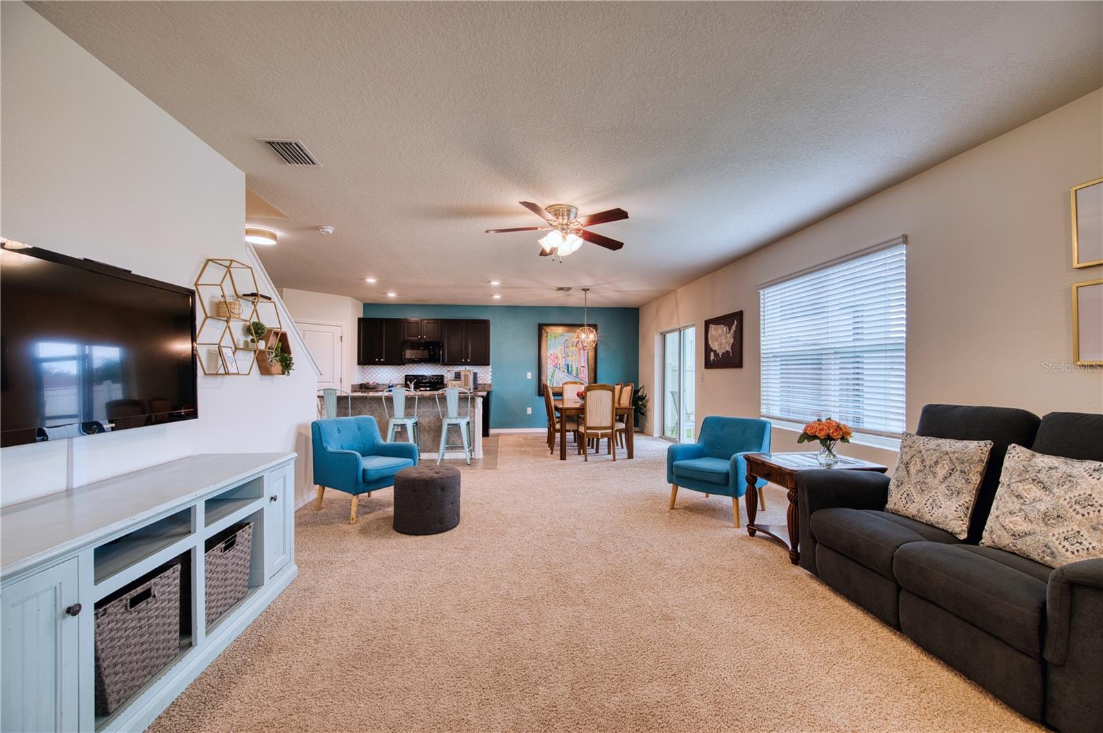 Image 16 of 56 For 16705 Southern Oaks Trail