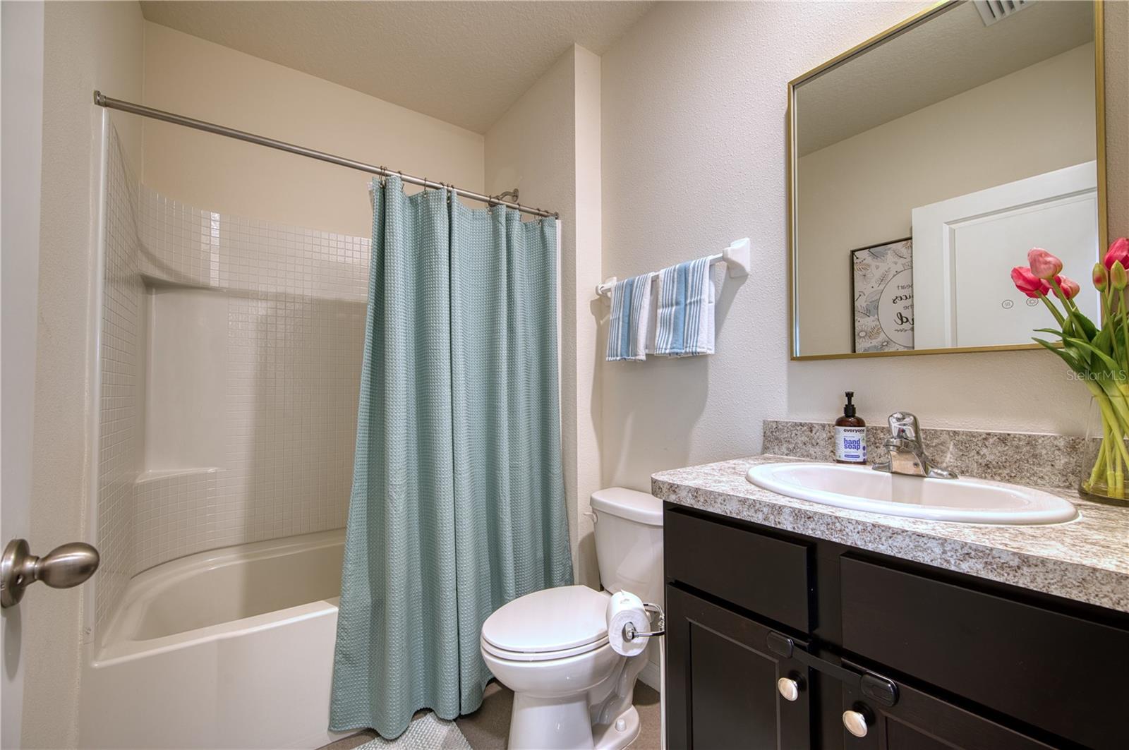 Image 19 of 56 For 16705 Southern Oaks Trail