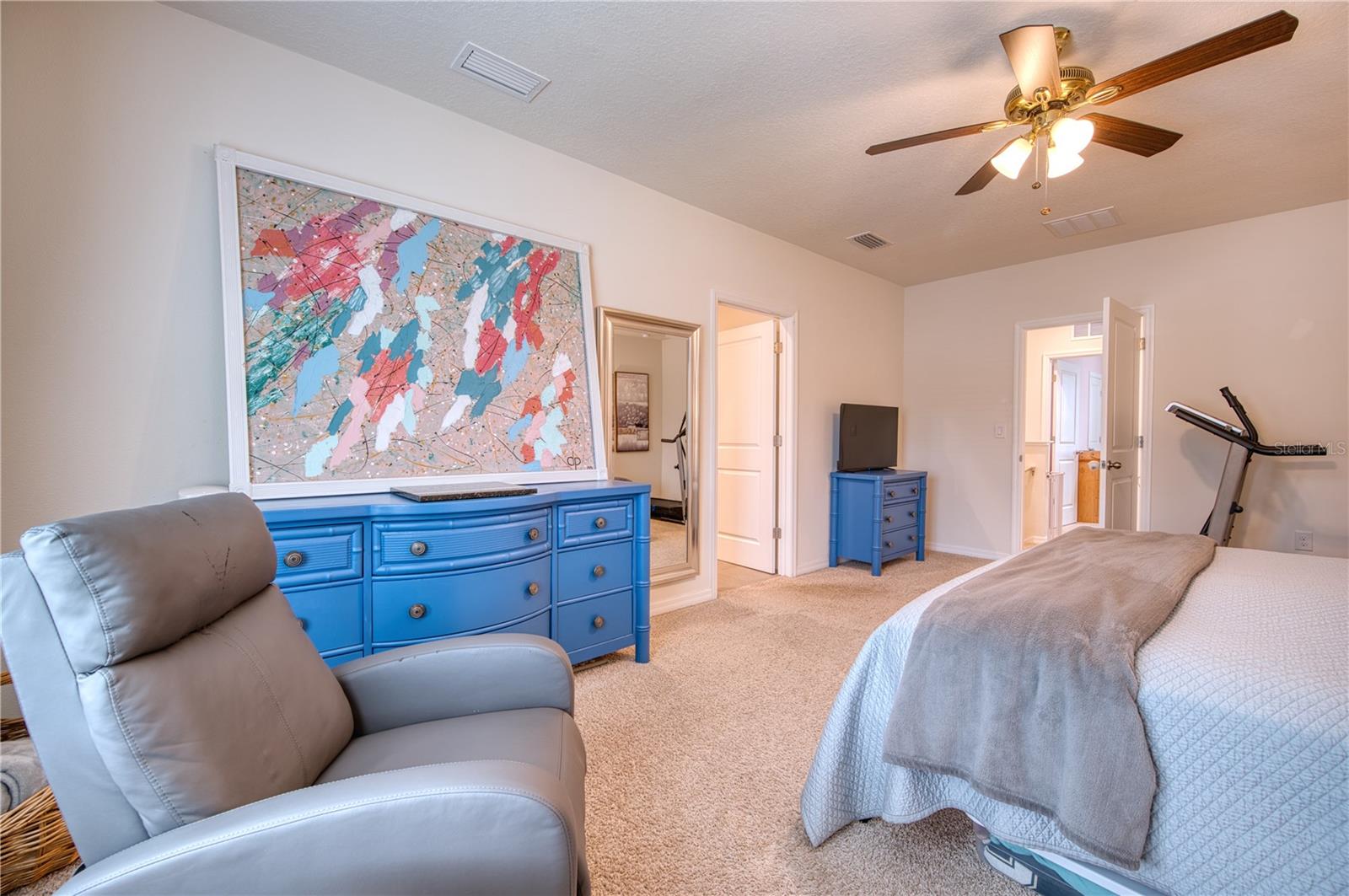 Image 28 of 56 For 16705 Southern Oaks Trail