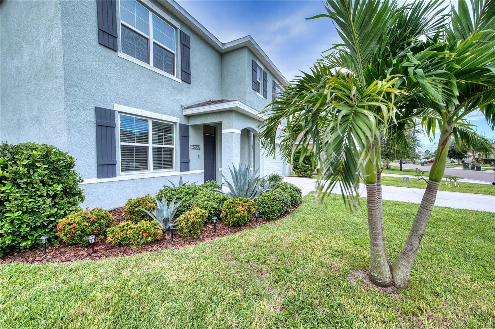 Image 3 of 56 For 16705 Southern Oaks Trail